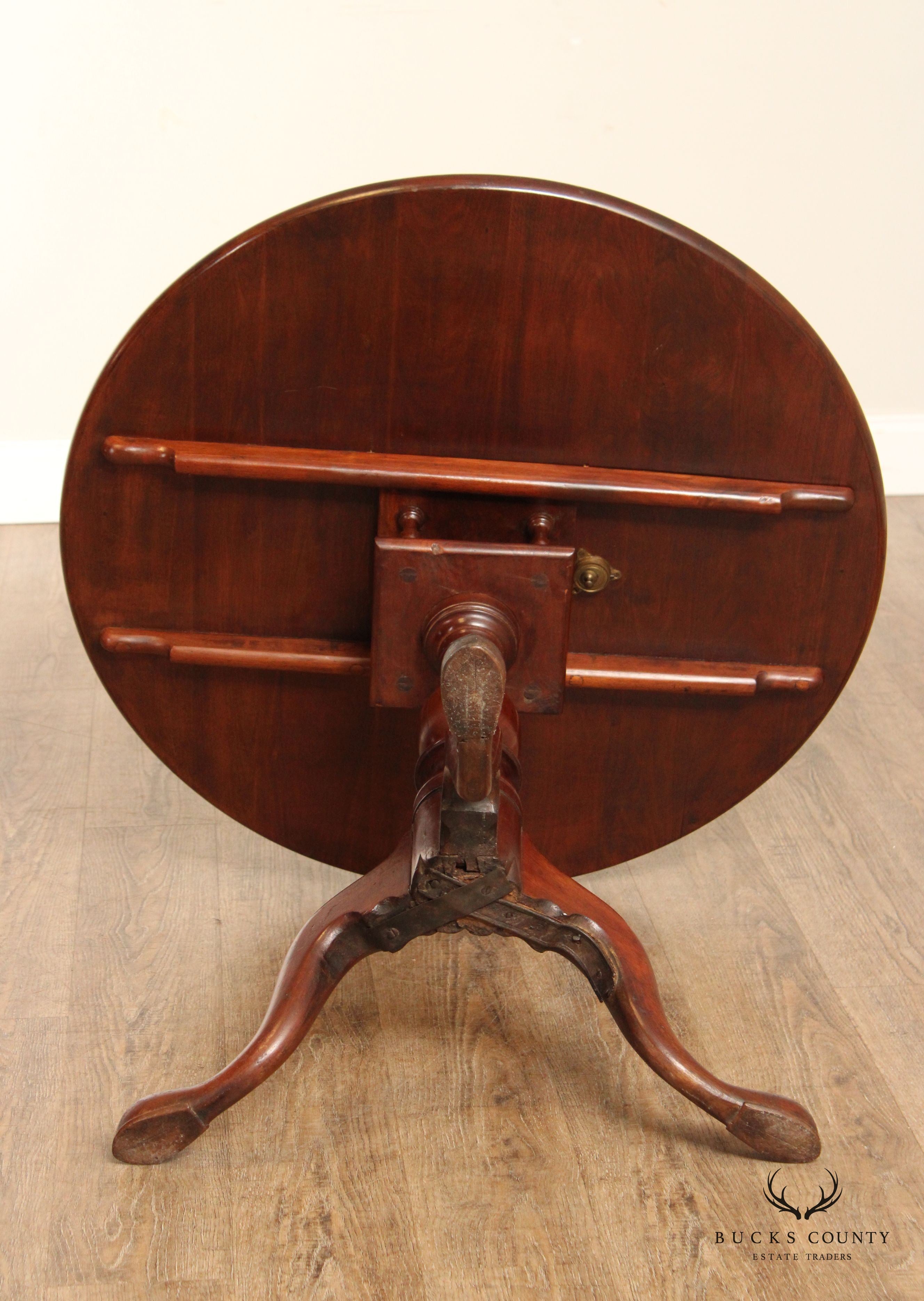 Antique Queen Anne Style Solid Mahogany Round Tilt-Top Table