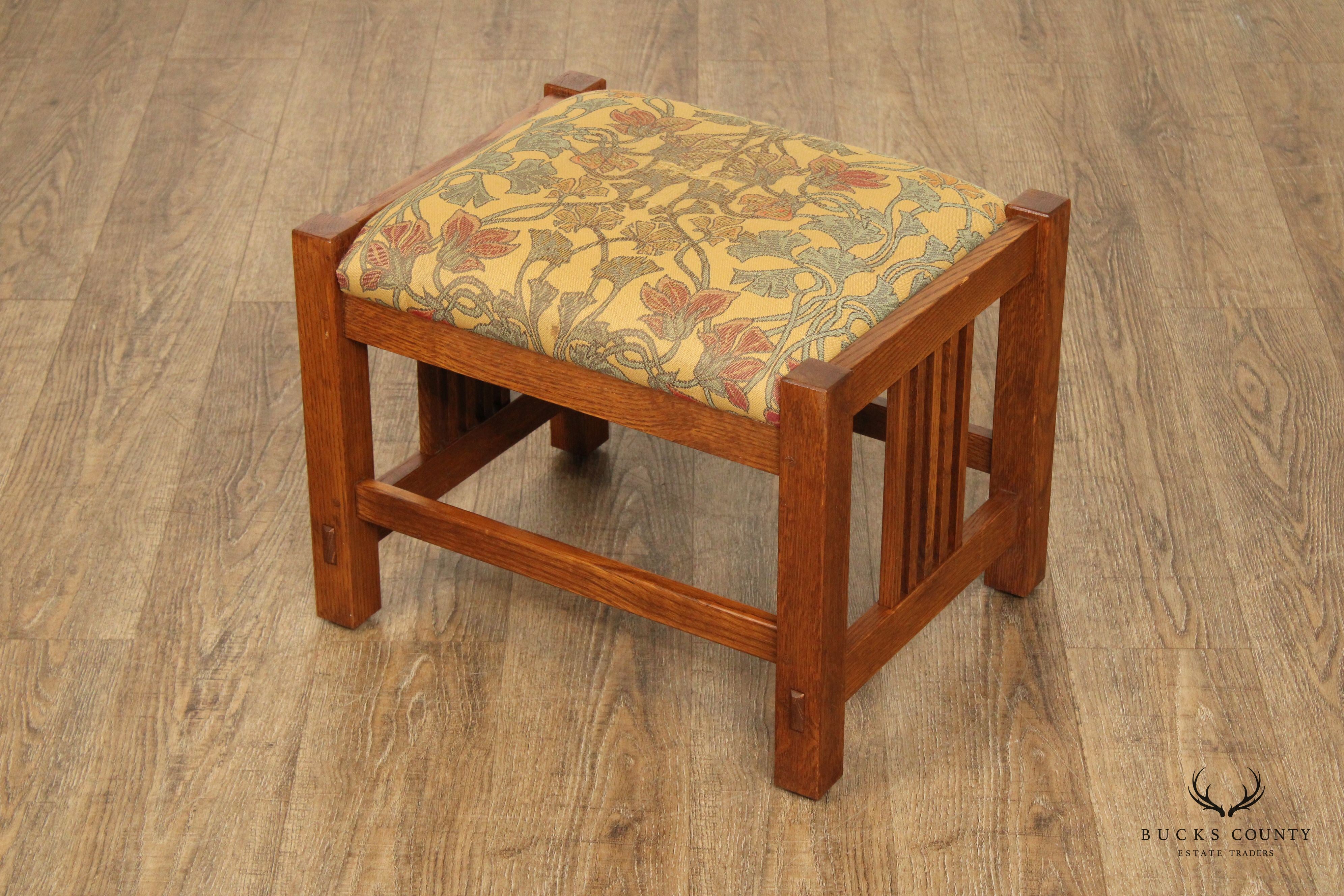 Stickley Mission Collection Oak Spindle Footstool