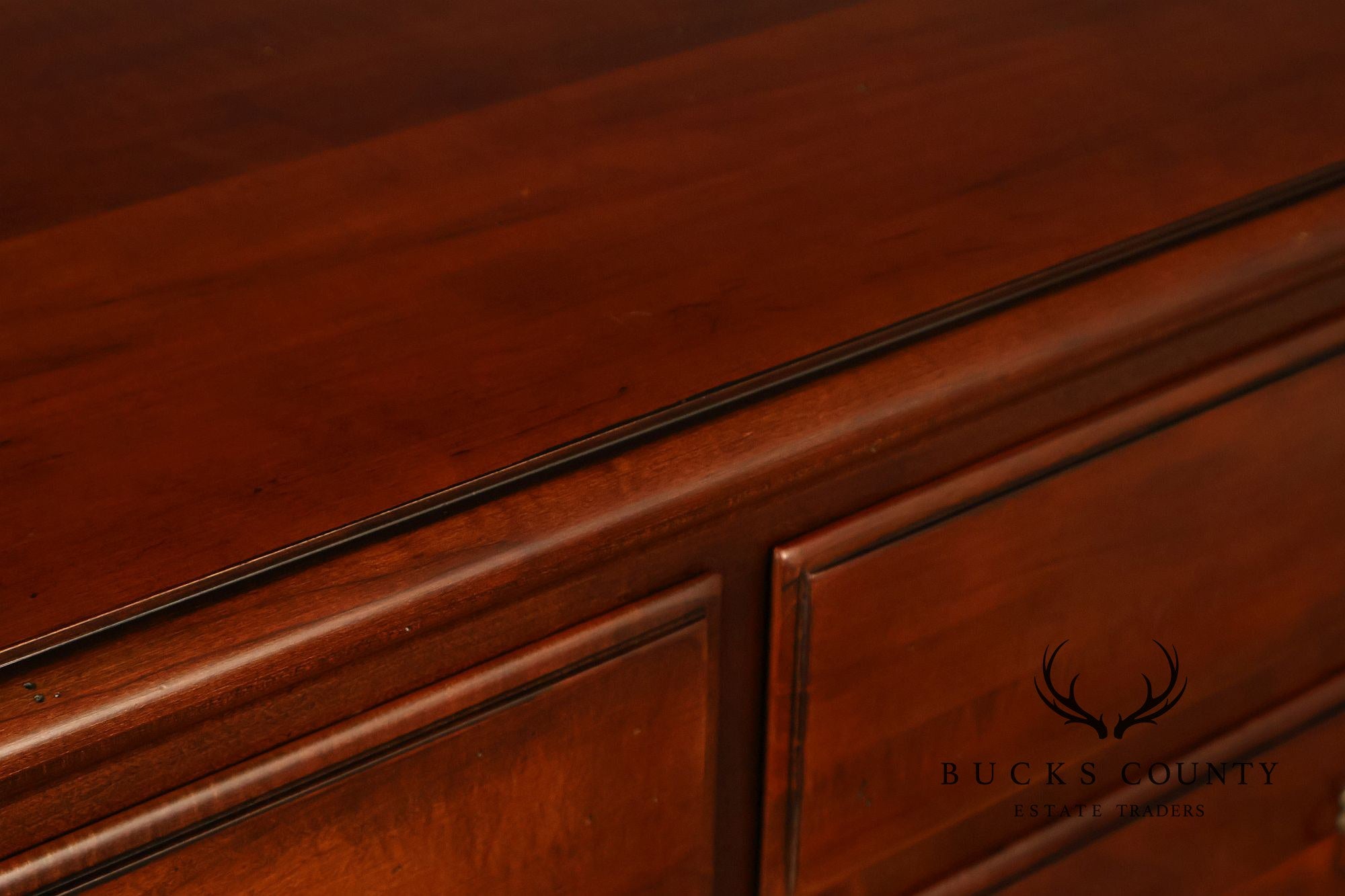 Ethan Allen British Classics Collection Dawson Dresser Chest