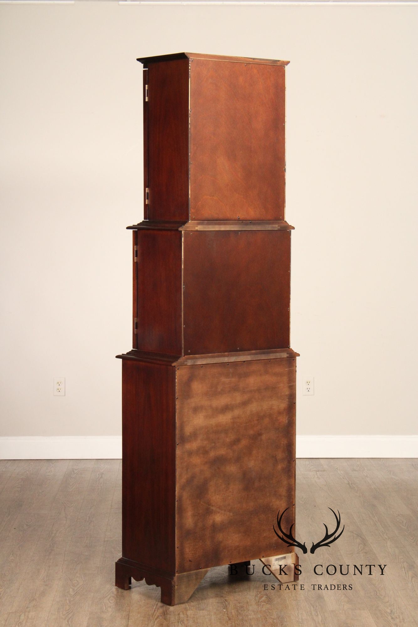 Hickory Chair Winterthur Country Estate Collection Mahogany Bookcase Cabinet