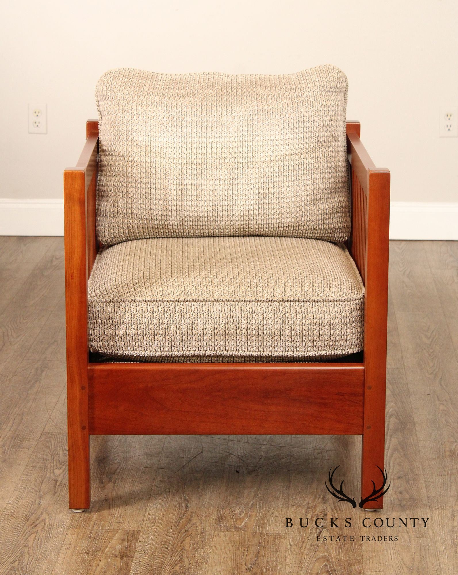 Stickley Mission Style Cherry Spindle Lounge Chair