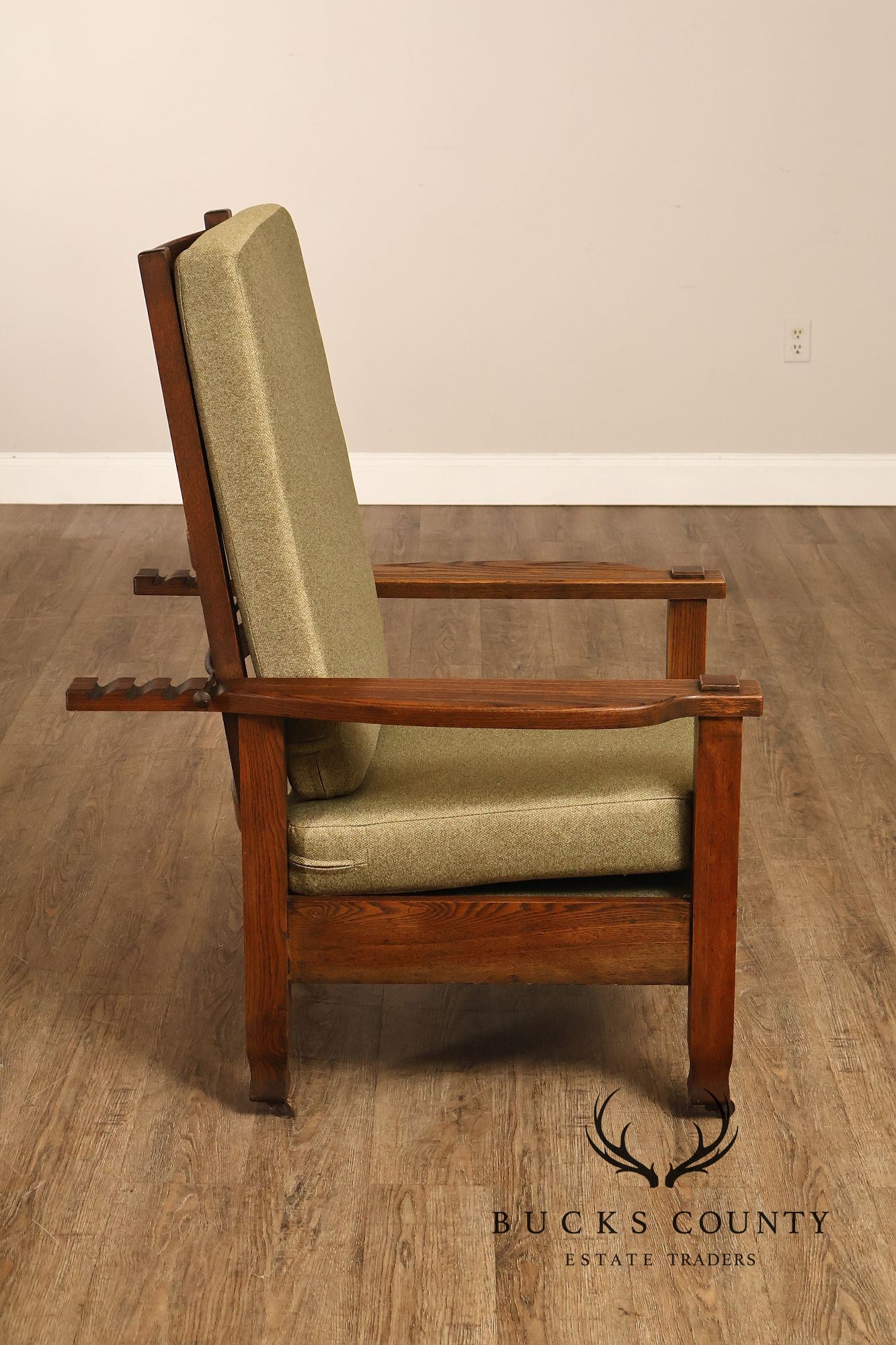 Antique Mission Oak Adjustable Morris Chair