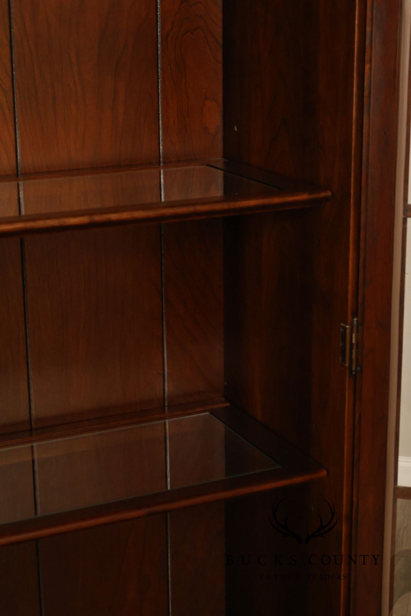 Ethan Allen 'Georgian Court' Cherry China Cabinet