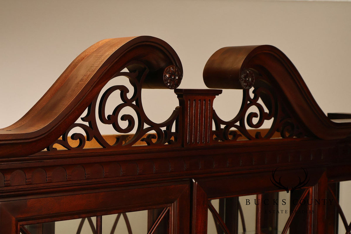 Thomasville Georgian Style Large Mahogany China Display Breakfront