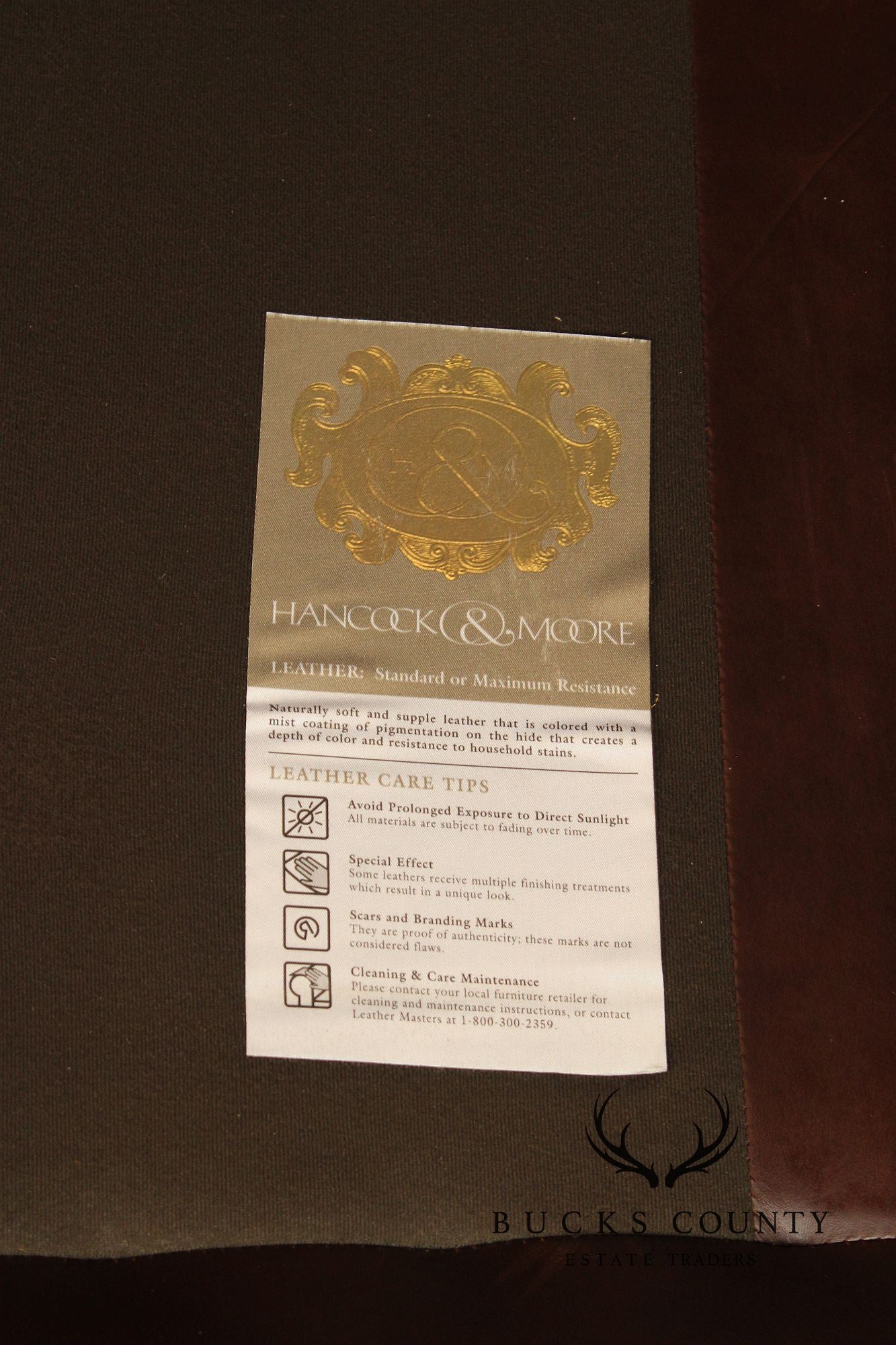 HANCOCK & MOORE ENGLISH TRADITIONAL STYLE BROWN LEATHER SOFA