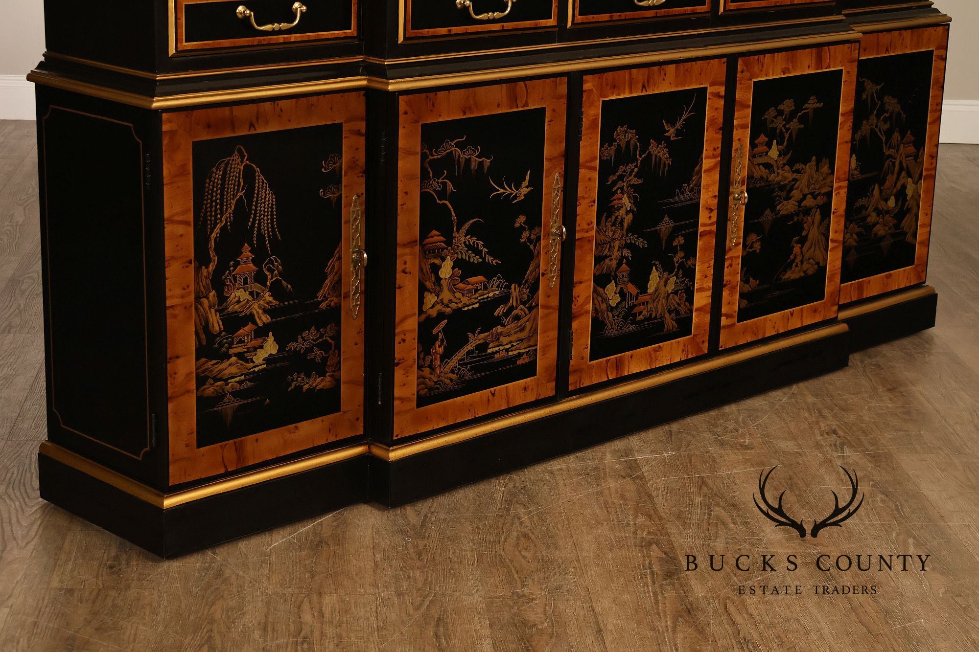 Drexel Asian Style Chinoiserie Display Cabinet Breakfront
