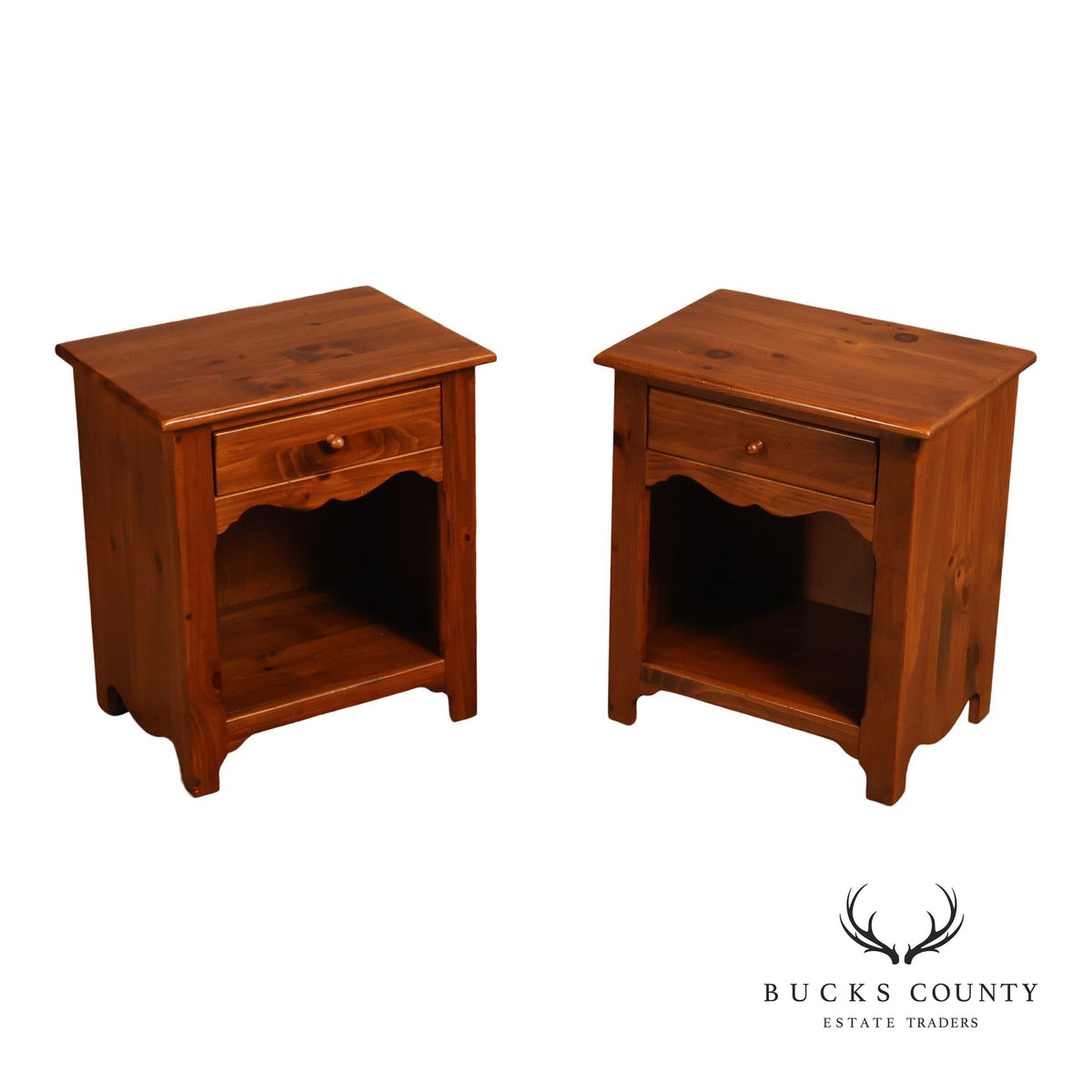 Ethan Allen Pair of Pine Single-Drawer Nightstands
