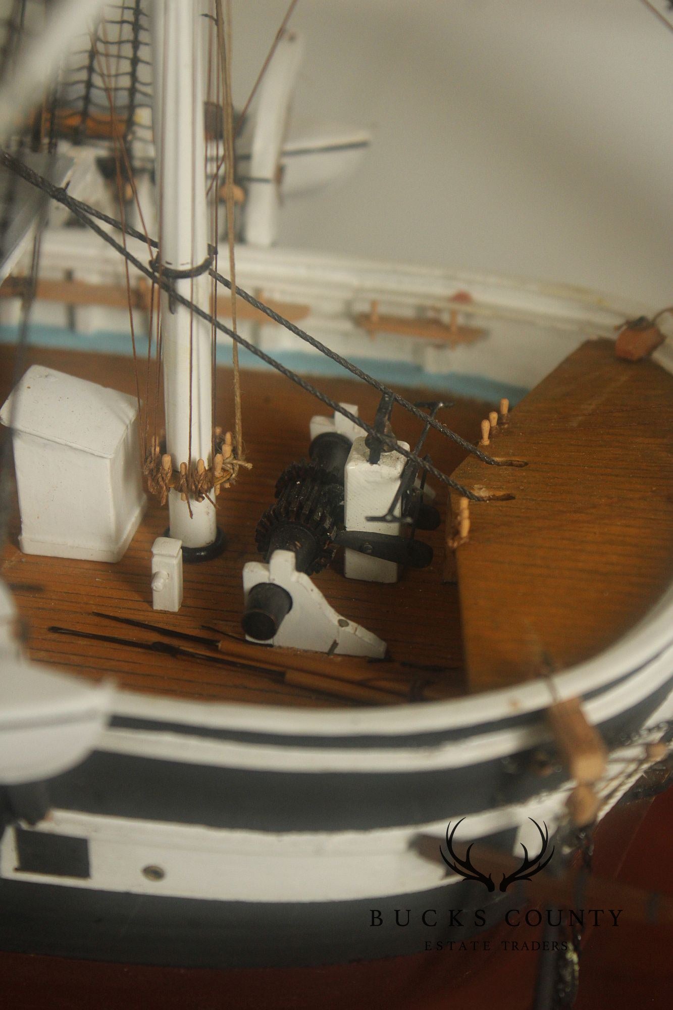 Charles W. Morgan 1841 Whaling Ship Wooden Model In Glass Display Case