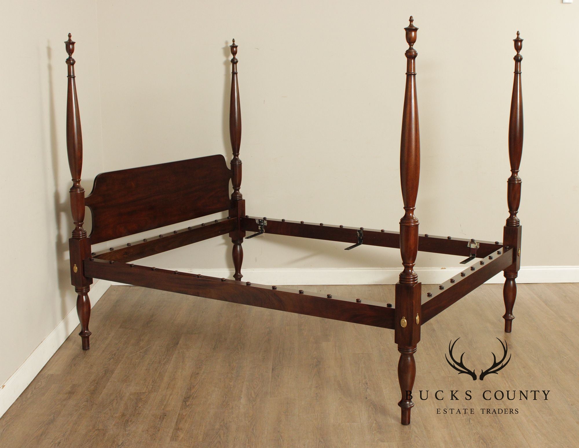 Henkel Harris Mahogany Queen Poster Bed