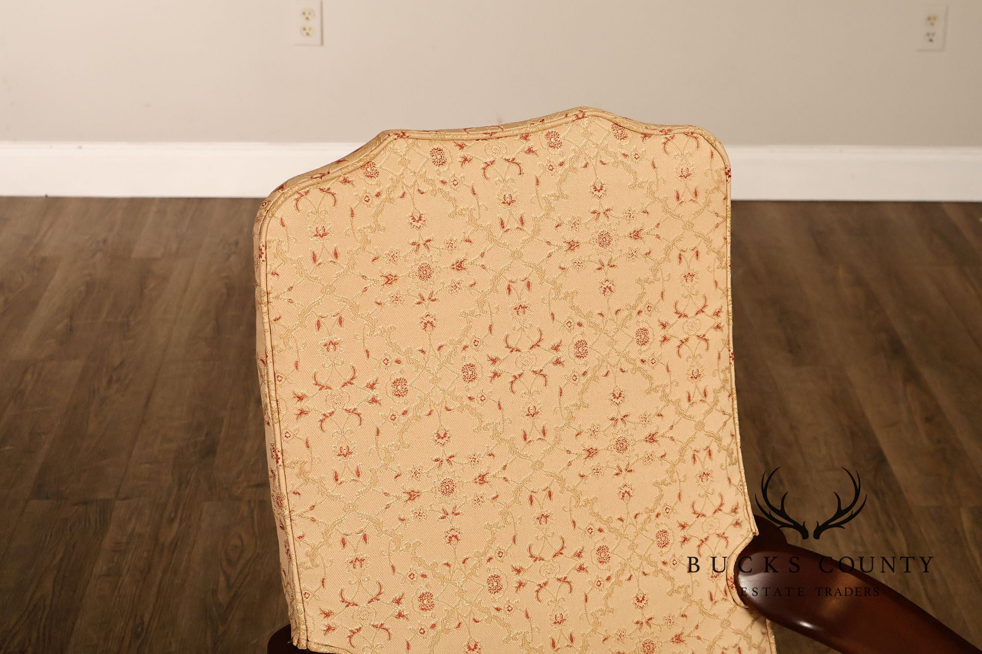 Hickory Chair Queen Anne Style Mahogany Armchair