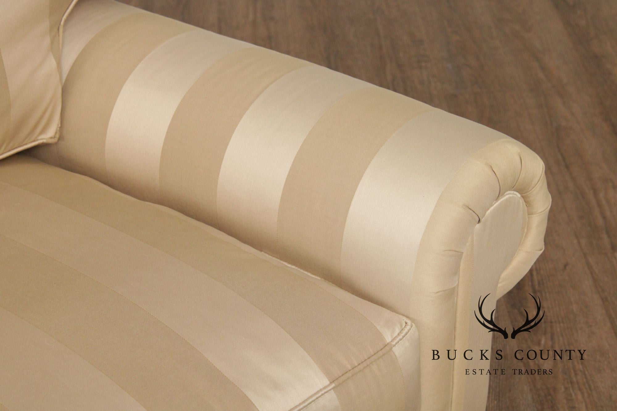 EJ Victor Rolled Arm Upholstered Sofa