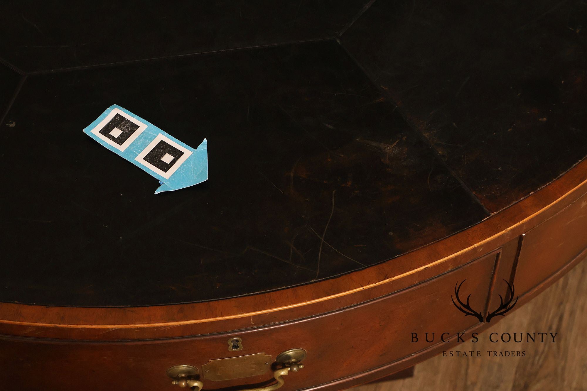 Kittinger Leather Top Round Rent Table With Drawers T295
