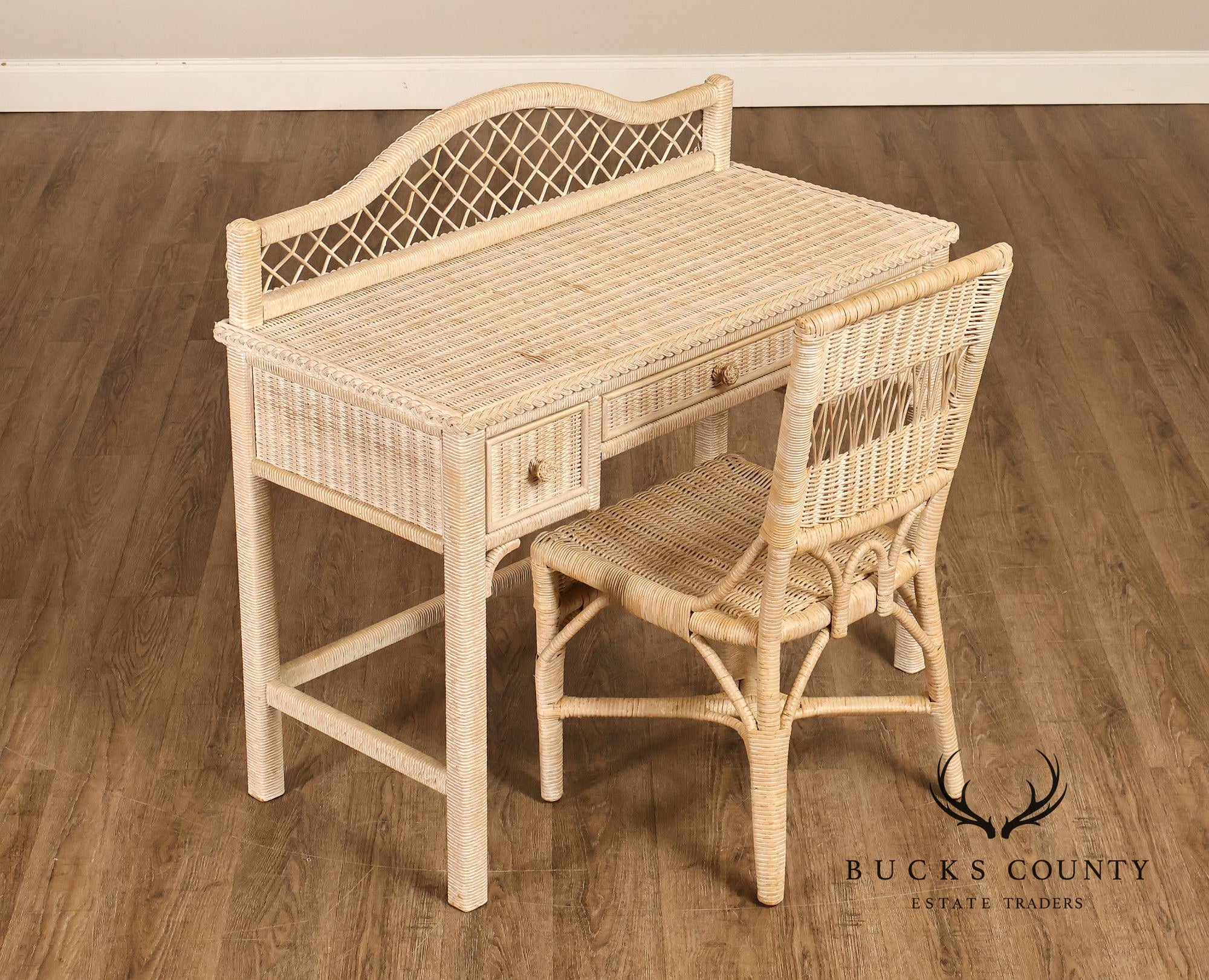 Lexington Henry Link Wicker Vanity Or Writing Desk and Chair