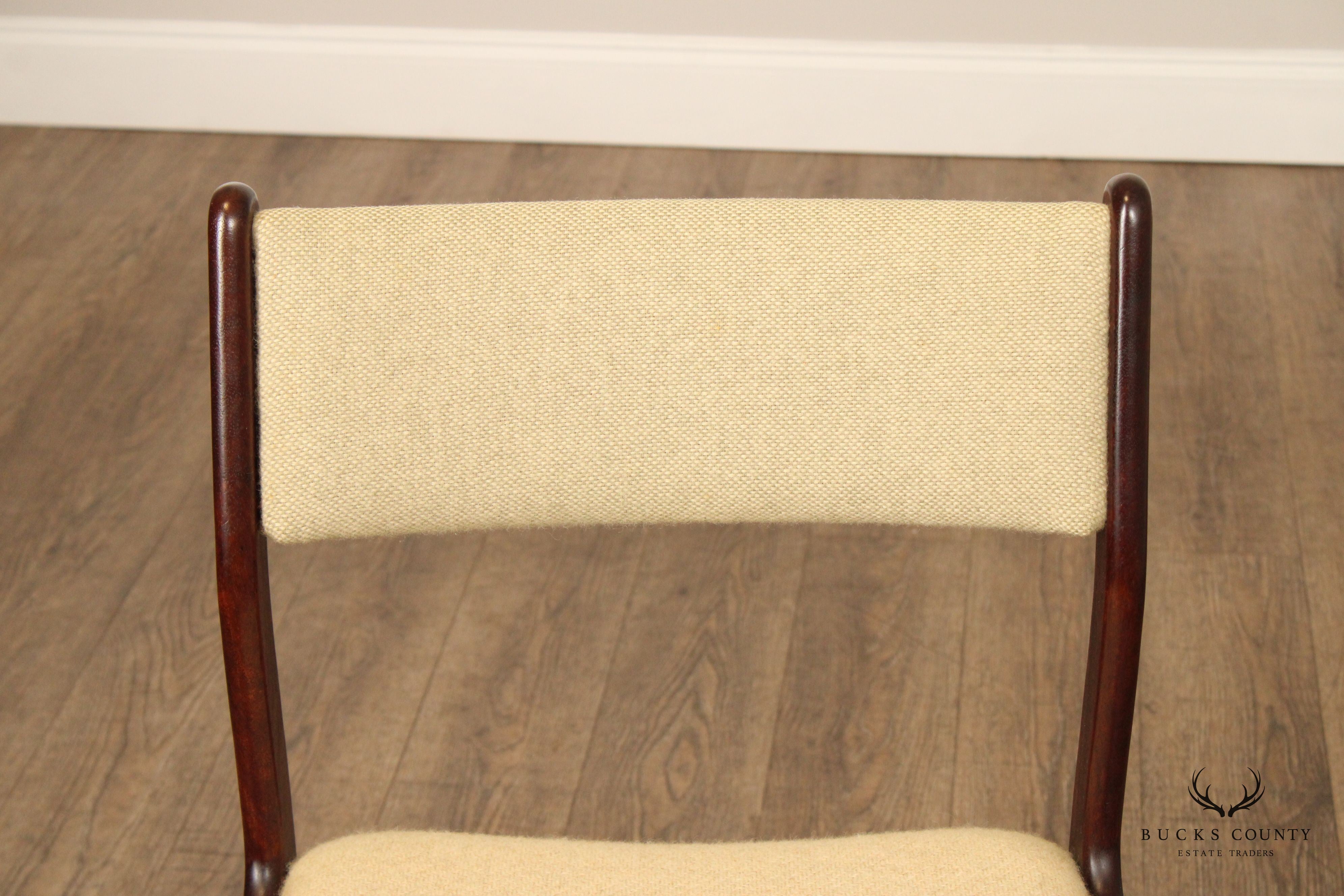 DYRLUND DANISH MODERN ROSEWOOD SIDE CHAIR