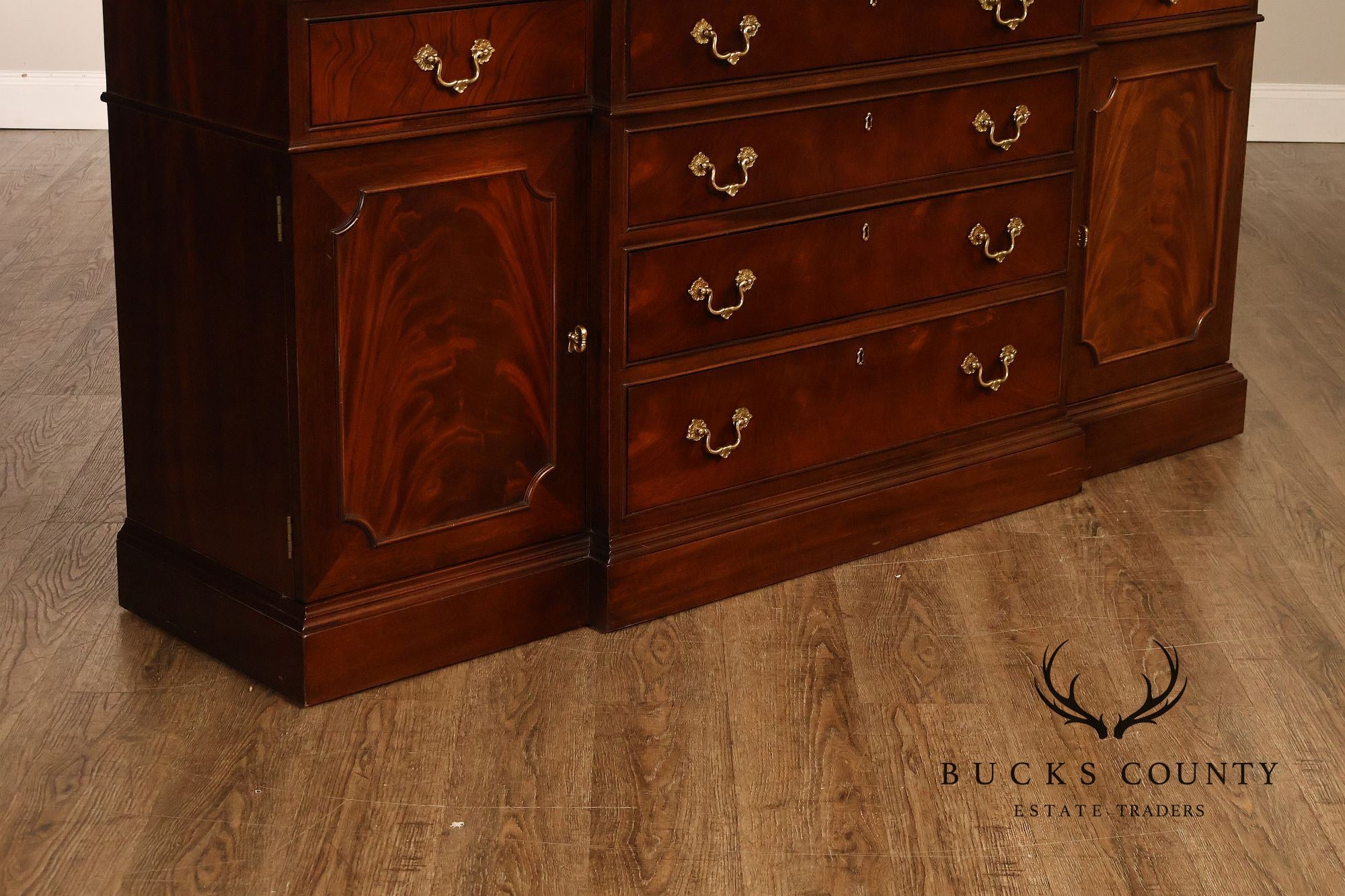Stickley Georgian Style Mahogany Bookcase Breakfront