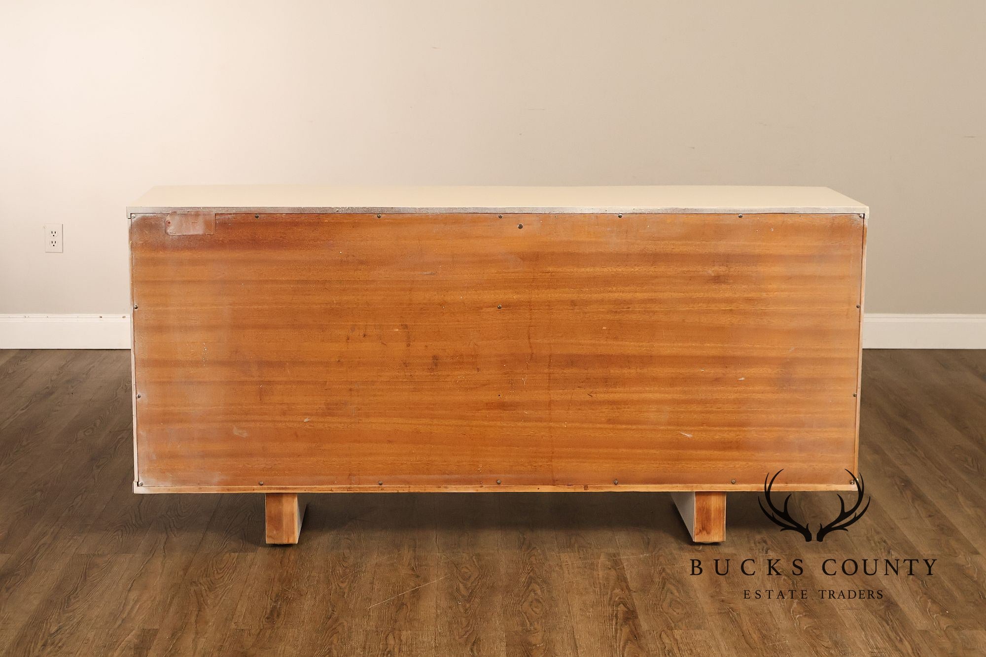 Rway Mid Century Modern White Lacquered Triple Dresser