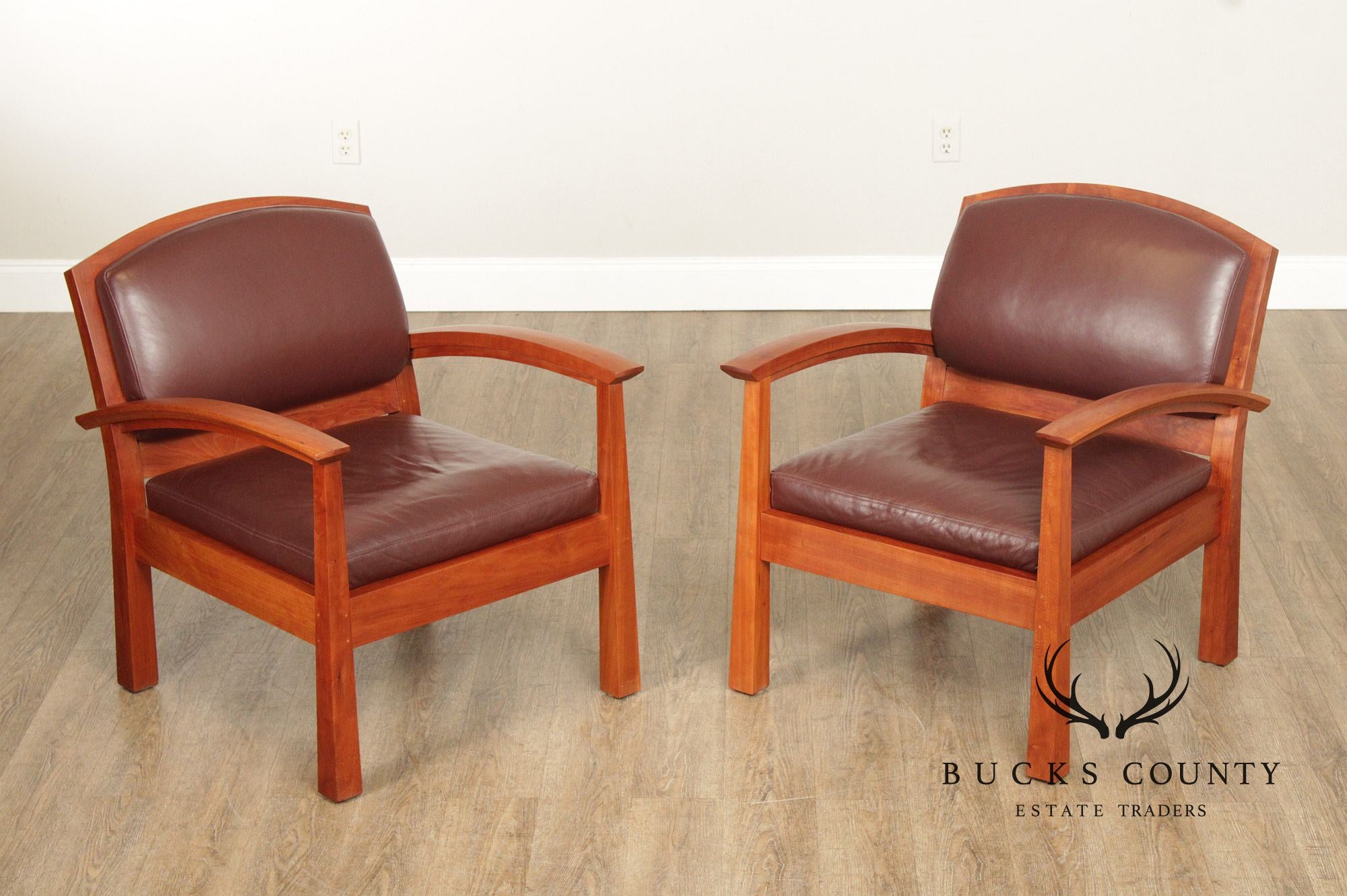 Thomas Moser Studio Crafted Pair of Cherry And Leather Armchairs