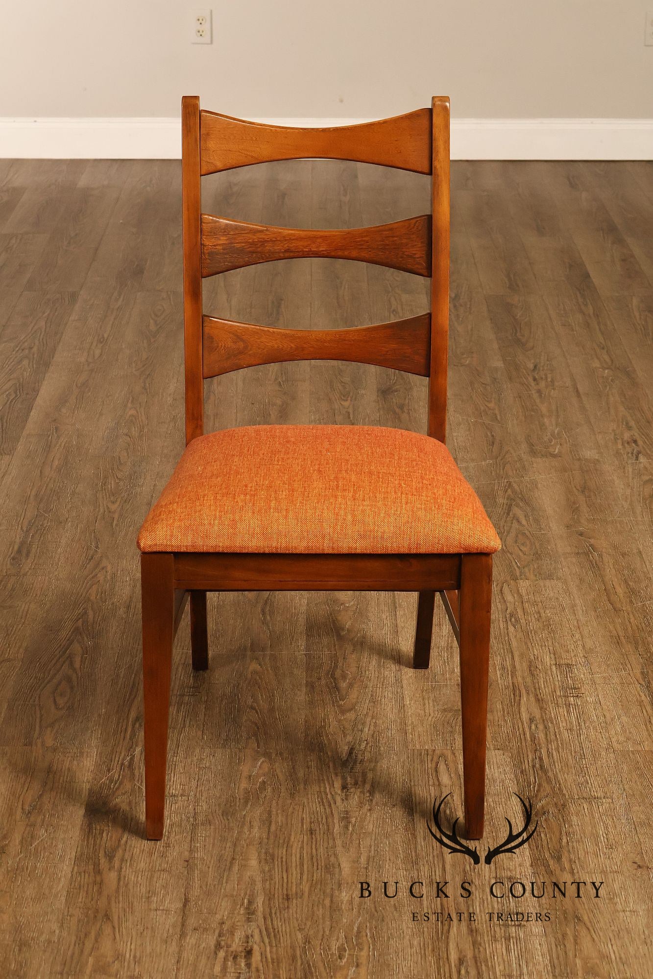 Mid Century Modern Set Of Four Walnut Dining Chairs