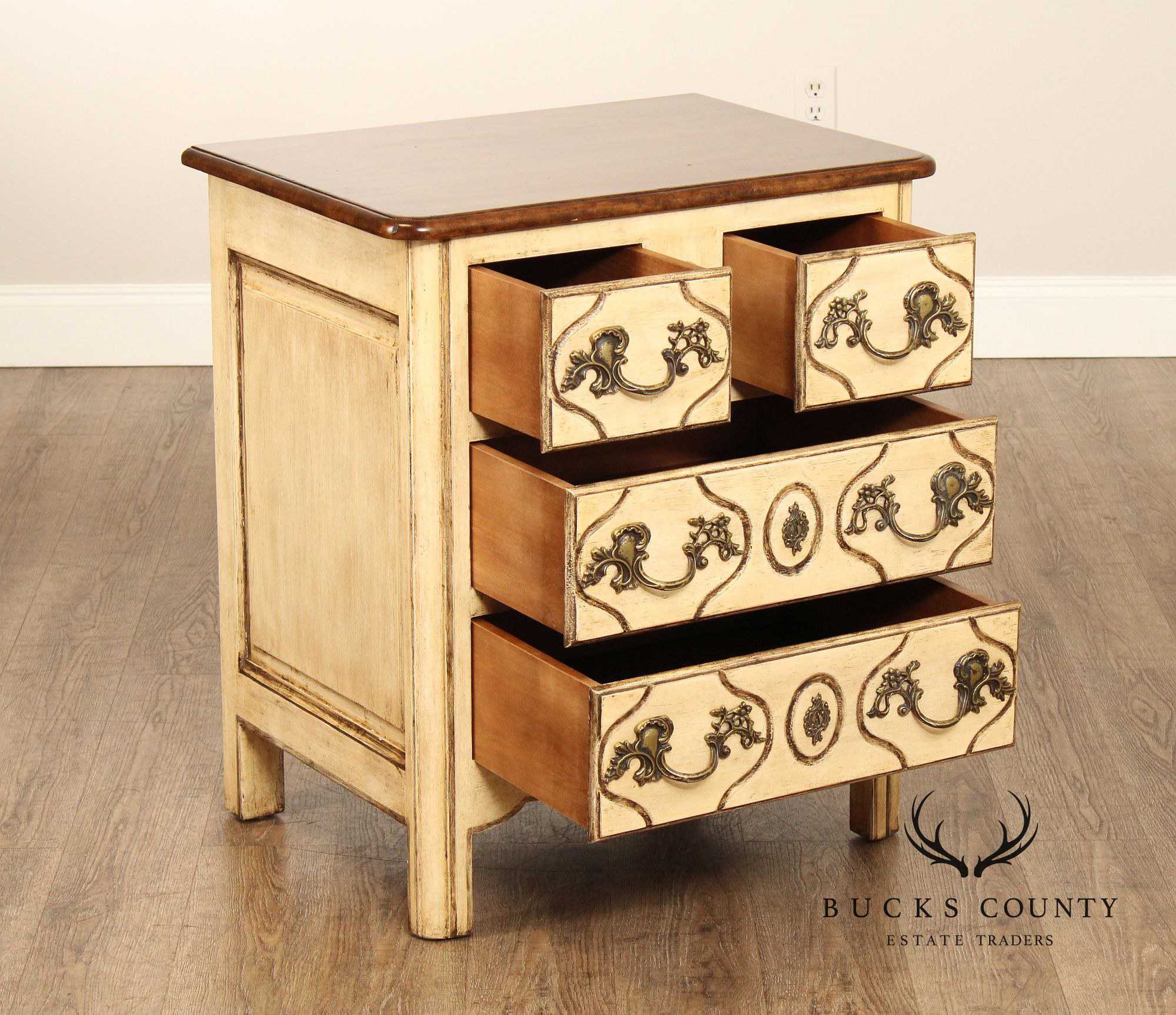 French Provincial Style Pair of Painted Nightstands Chests