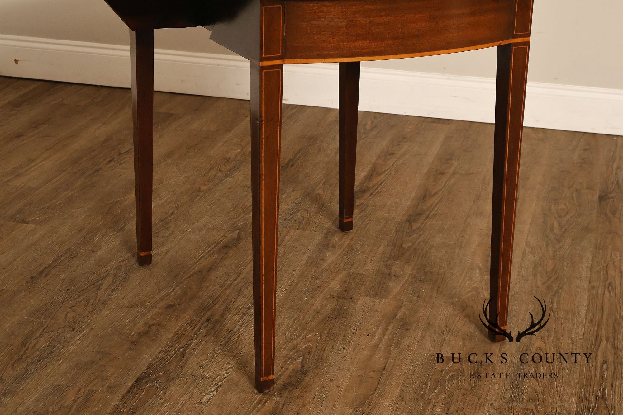 Kittinger Colonial Williamsburg Mahogany Pembroke Table