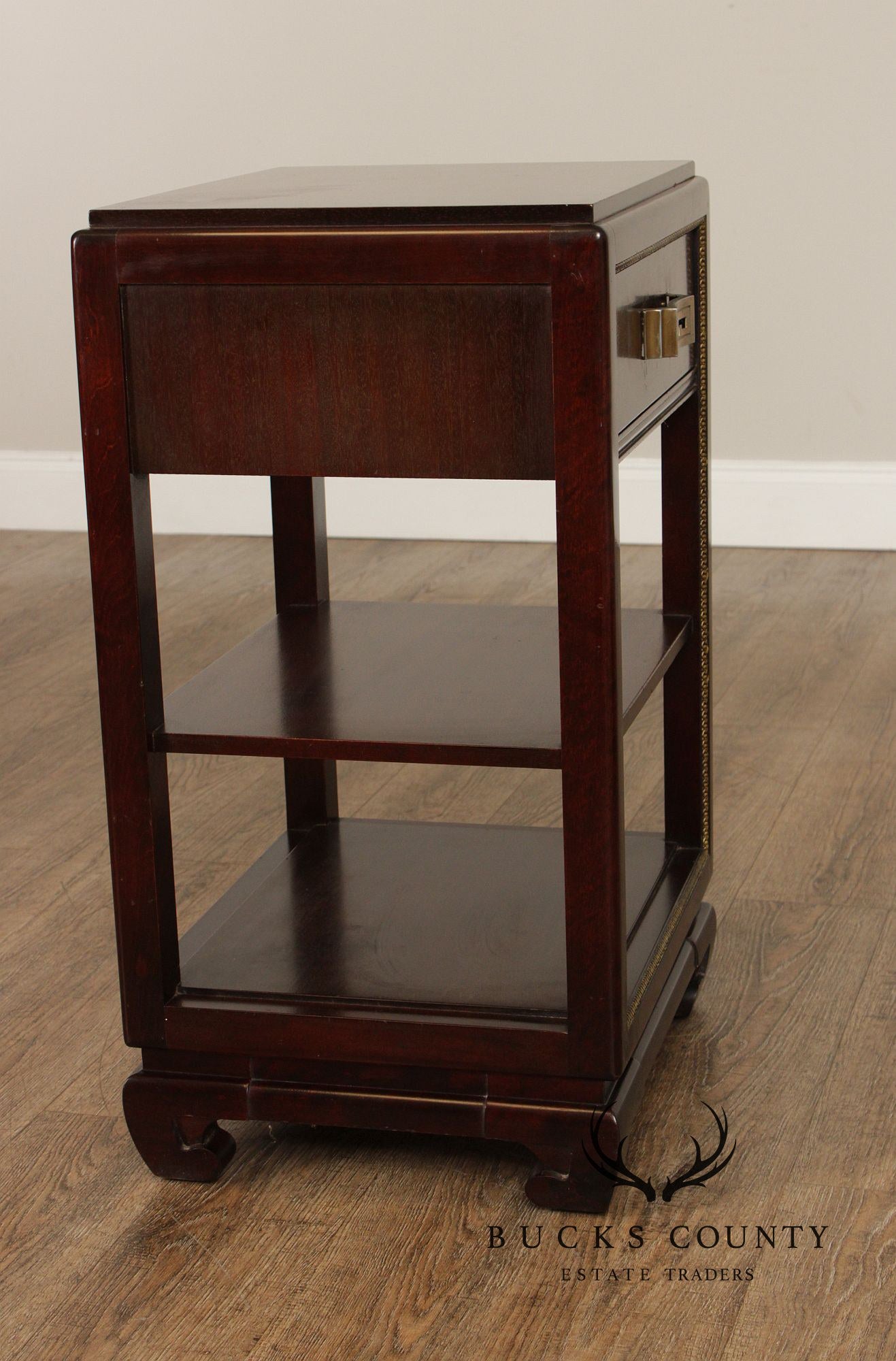 Rway Mid-Century Asian Style Pair of Mahogany Nightstands