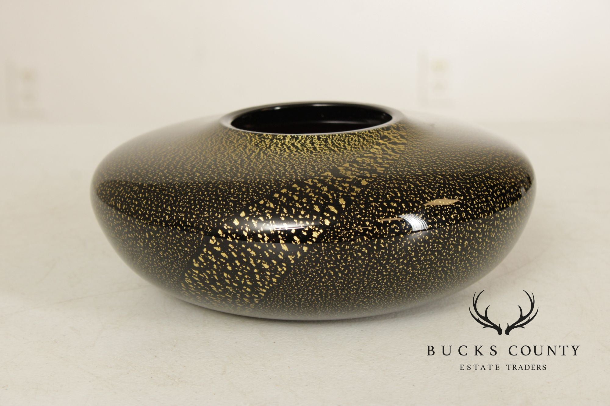 Chatham Glass Co. Contemporary Blown Glass Vase