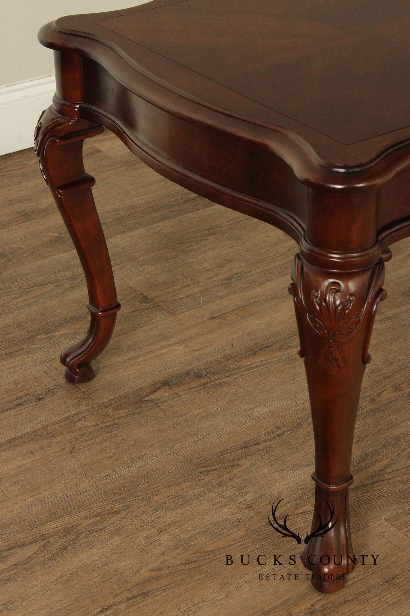 Century Georgian Style Furniture Pair Of End Tables