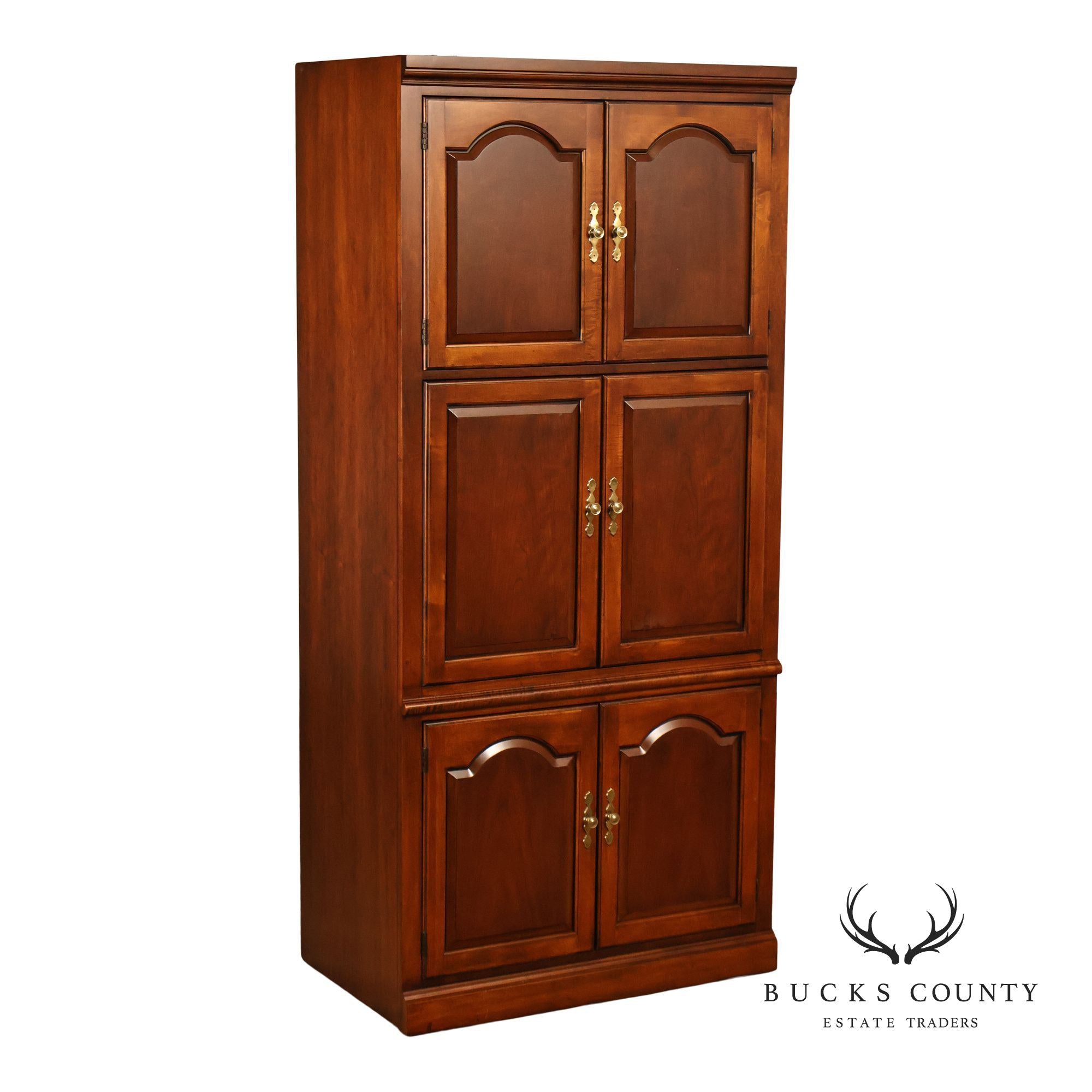 Thomasville Traditional Cherry Finish Entertainment Armoire Media Cabinet
