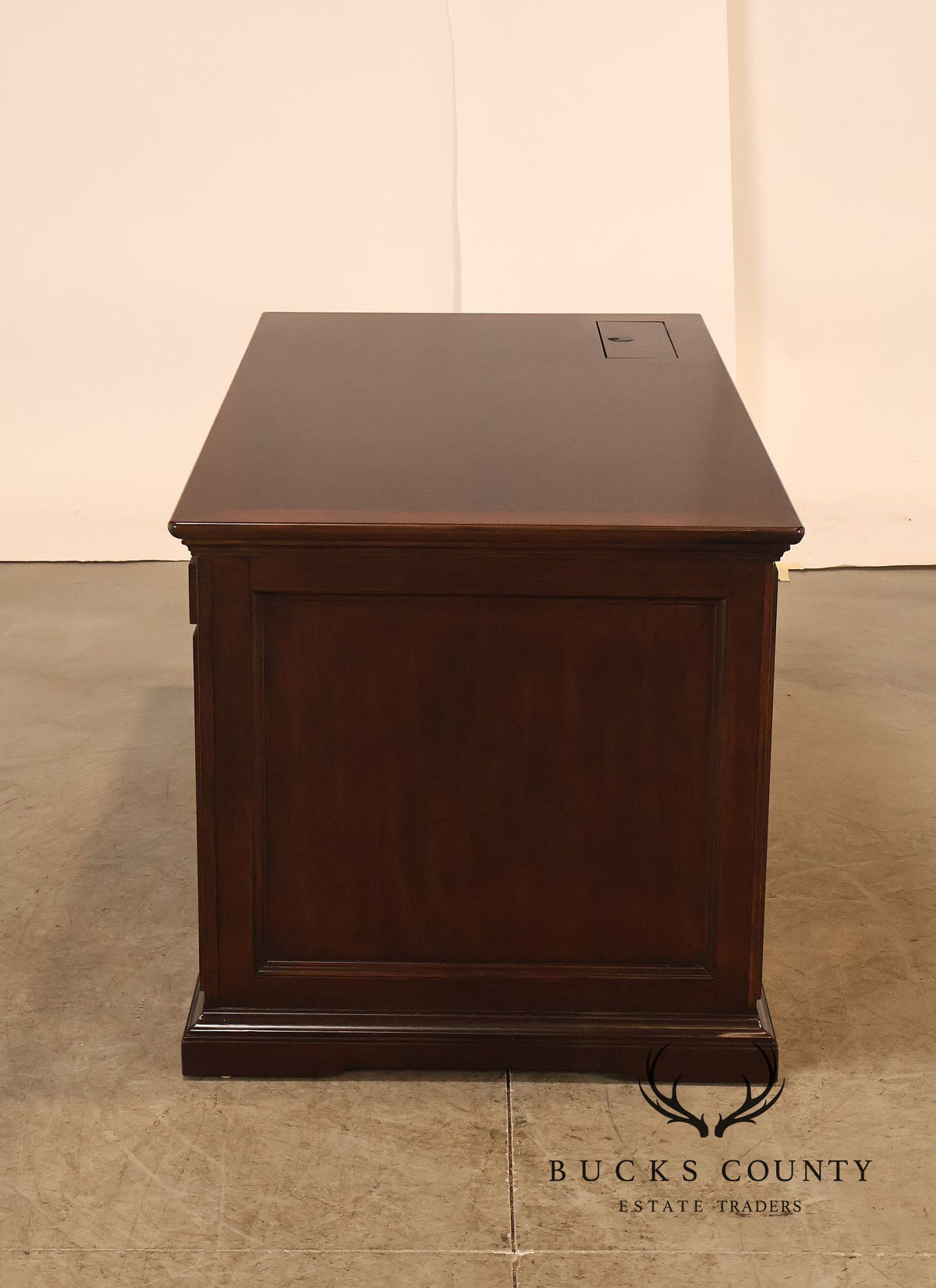 Bassett Traditional Executive Double Pedestal Desk