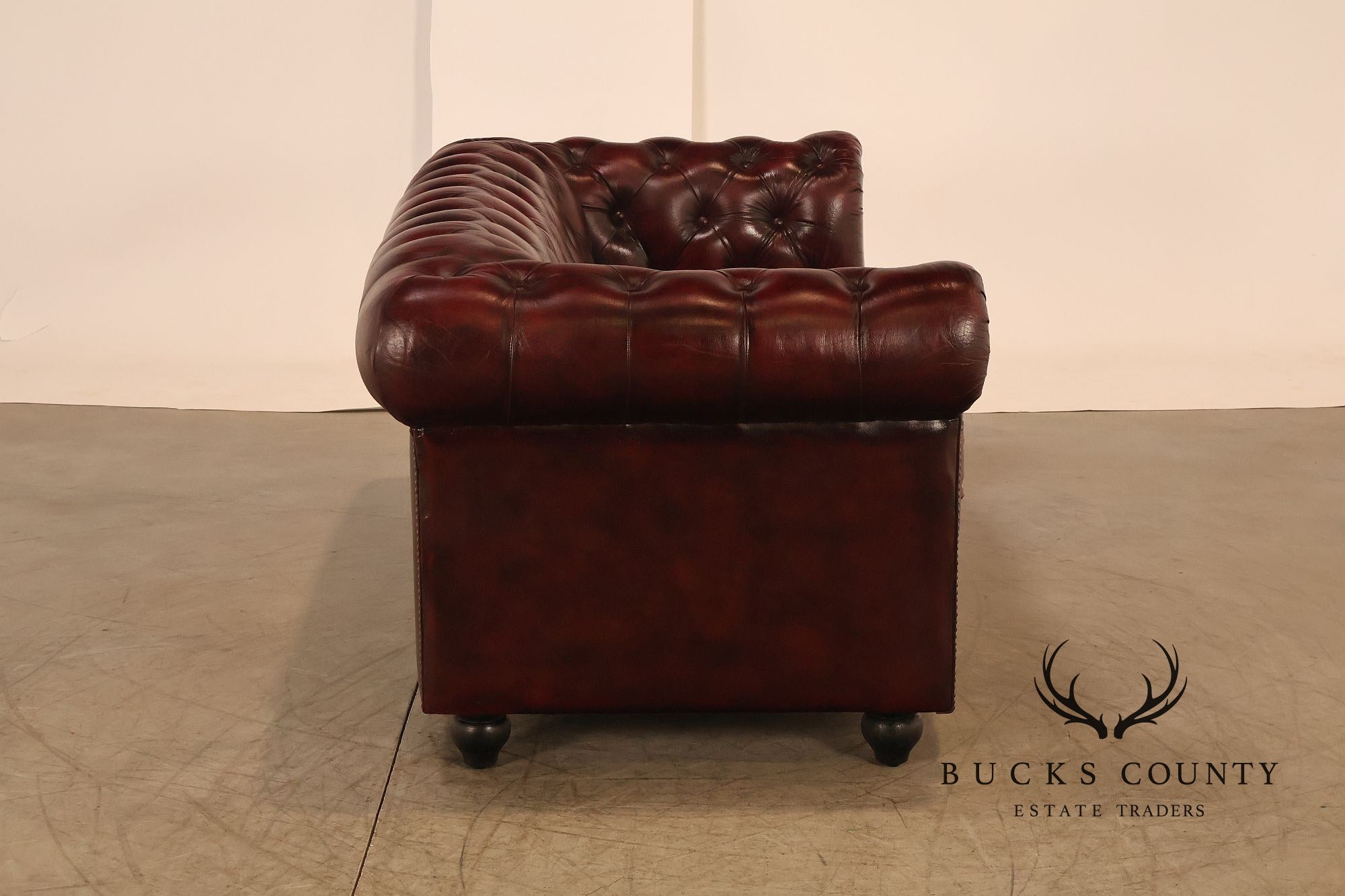 Chesterfield Style Oxford Red Tufted Leather Sofa