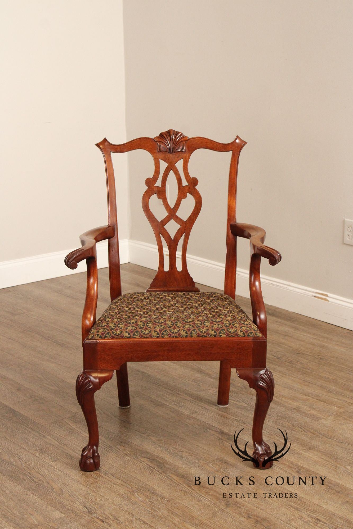 Stickley Chippendale Style Set of Eight Mahogany Dining Chairs