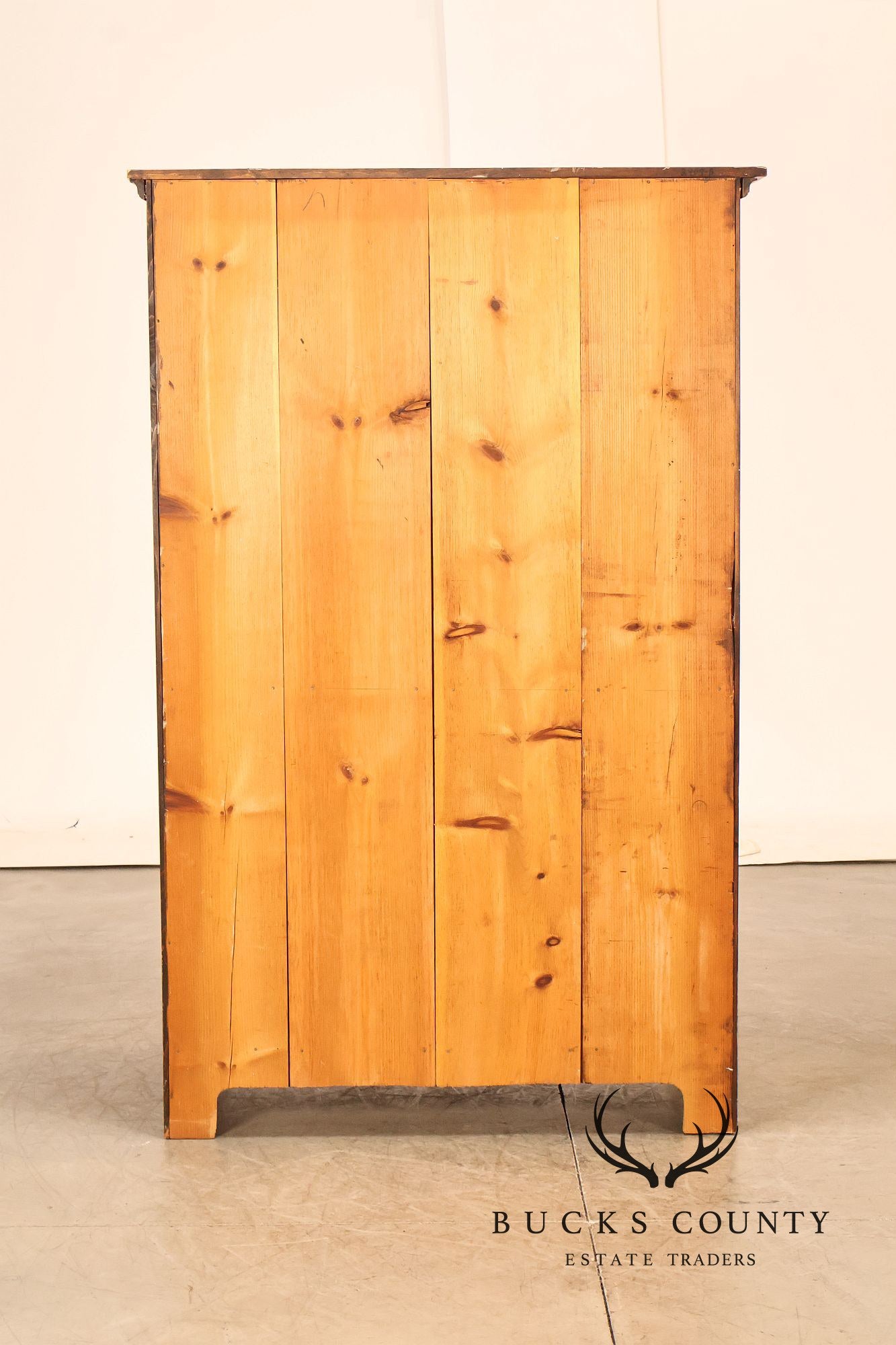 William Draper Cabinetmaker Rustic Country Pine Four Door Cupboard