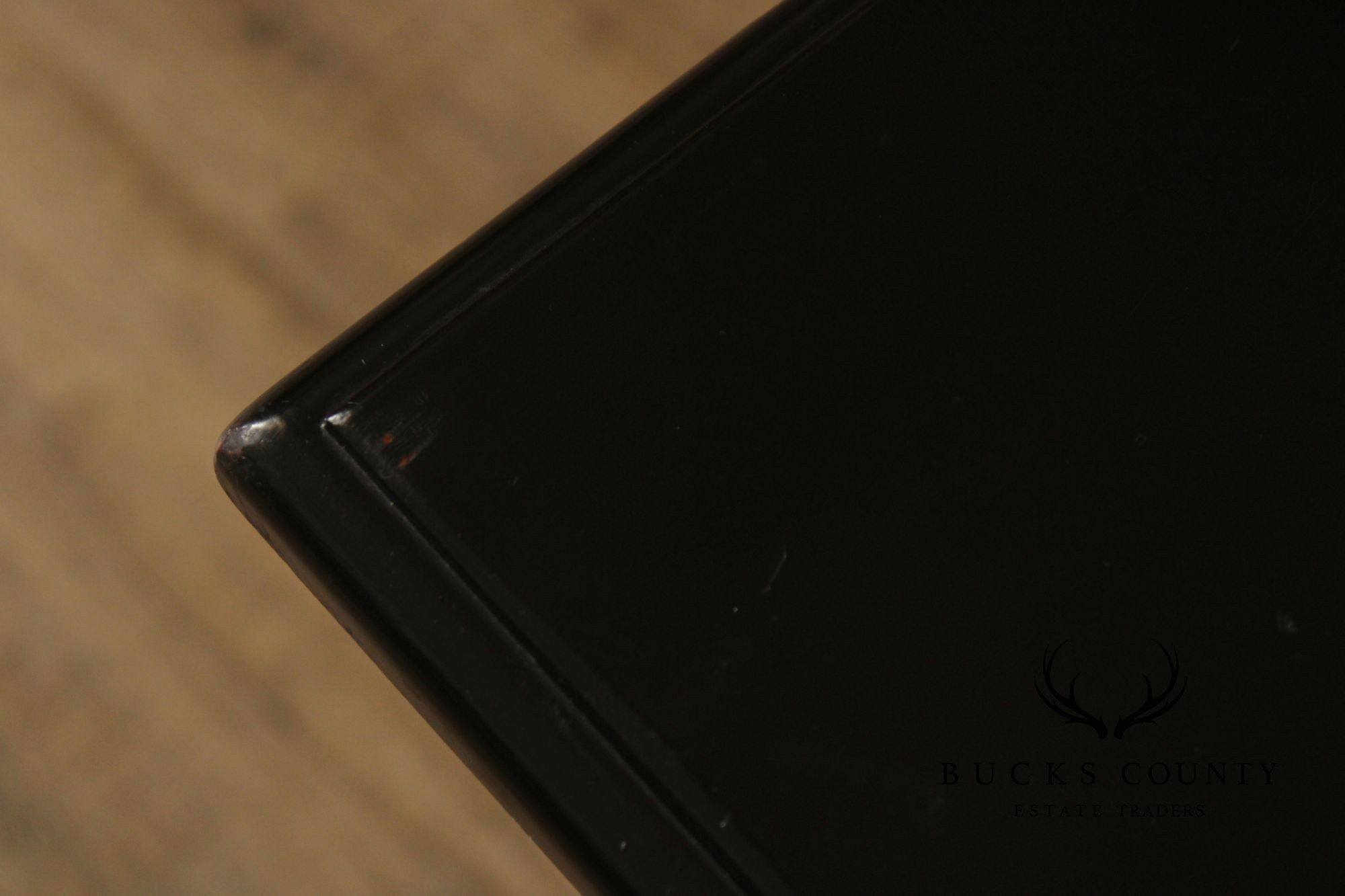 Rustic Farmhouse Style Solid Wood Dining Table With Black Painted Top