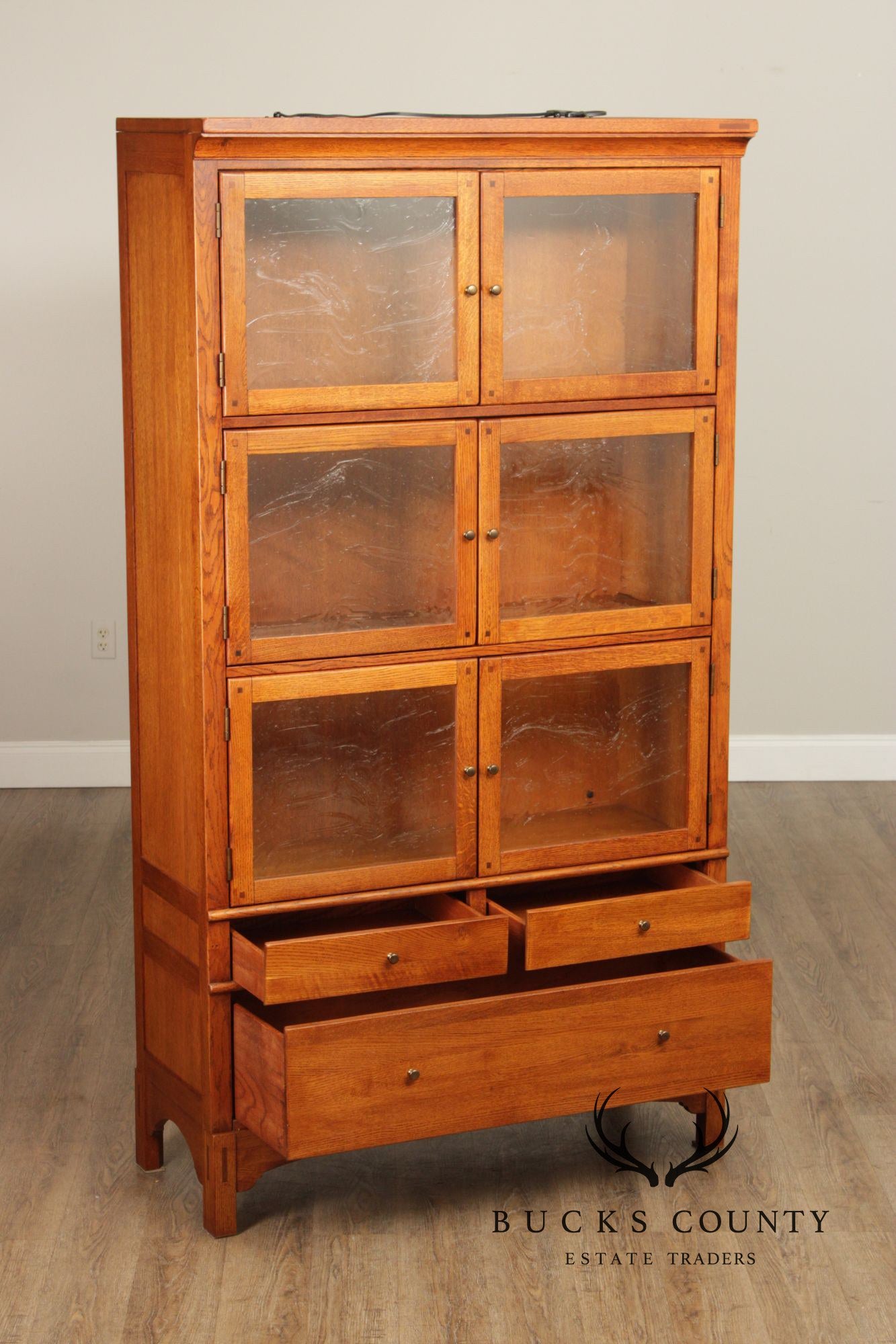 Lexington Bob Timberlake Arts and Crafts Collection Oak Bookcase Display Cabinet