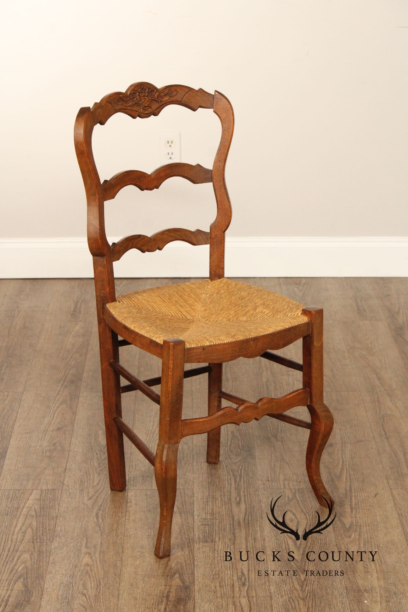 French Provincial Set Of 10 Rush Seat Dining Chairs