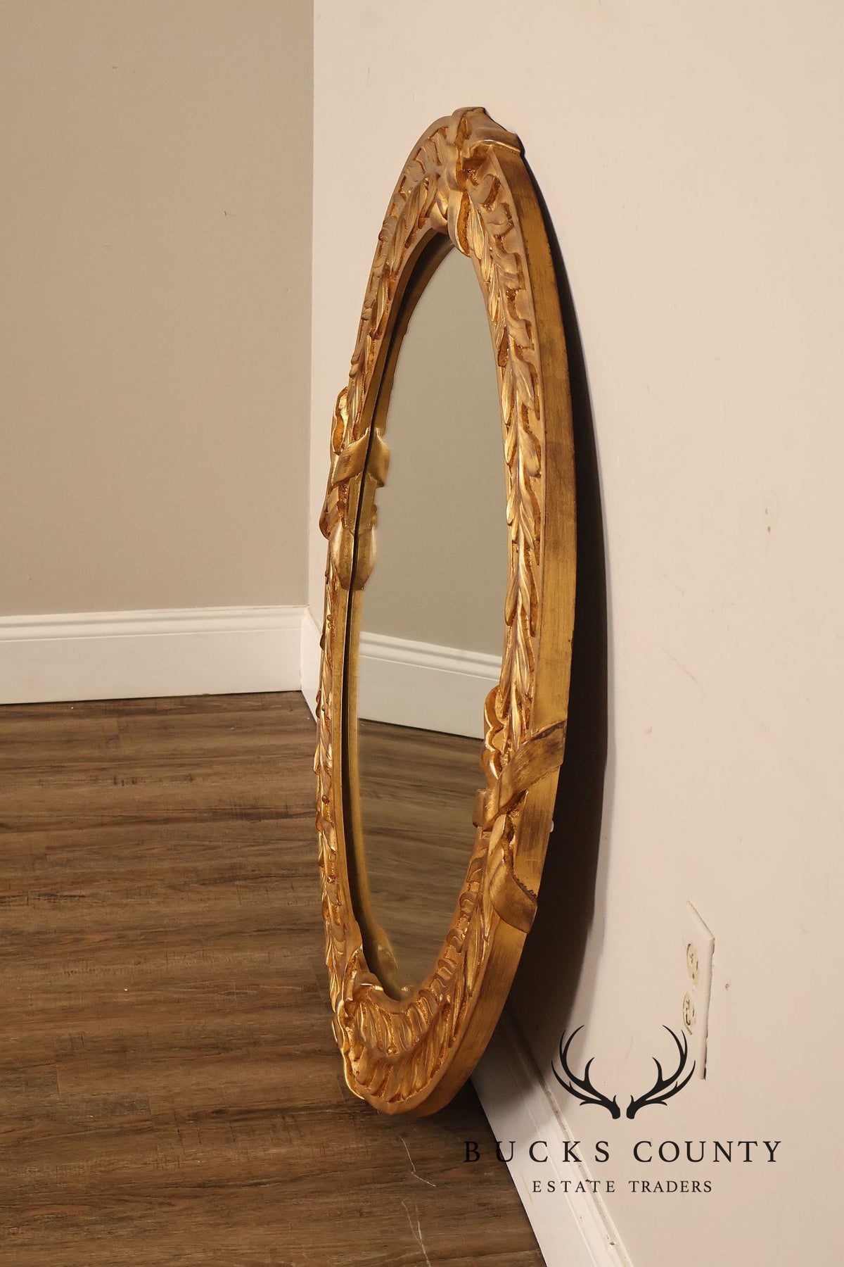 Neoclassical Style Round Giltwood Wall Mirror