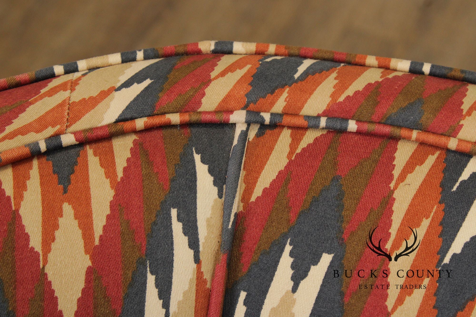 Mid Century Modern Barrel Back Lounge Chair
