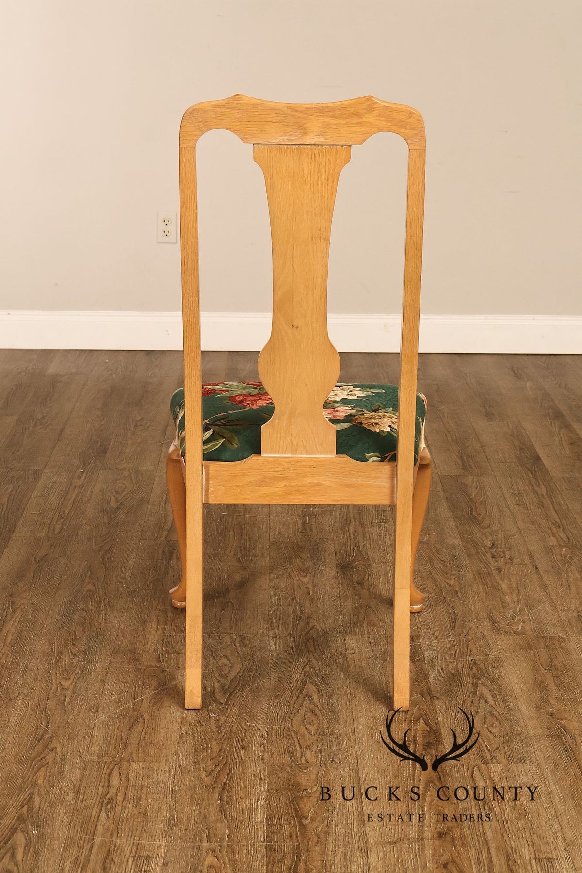 Vintage Hespeler Furniture Dining Table With Two Leaves And Six Dining Chairs