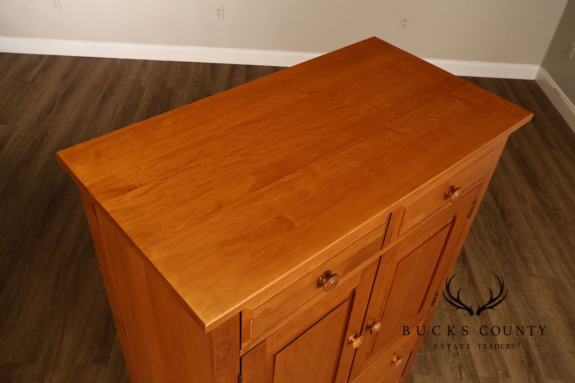 Ethan Allen Country Colors Collection Maple Gentleman’s Chest