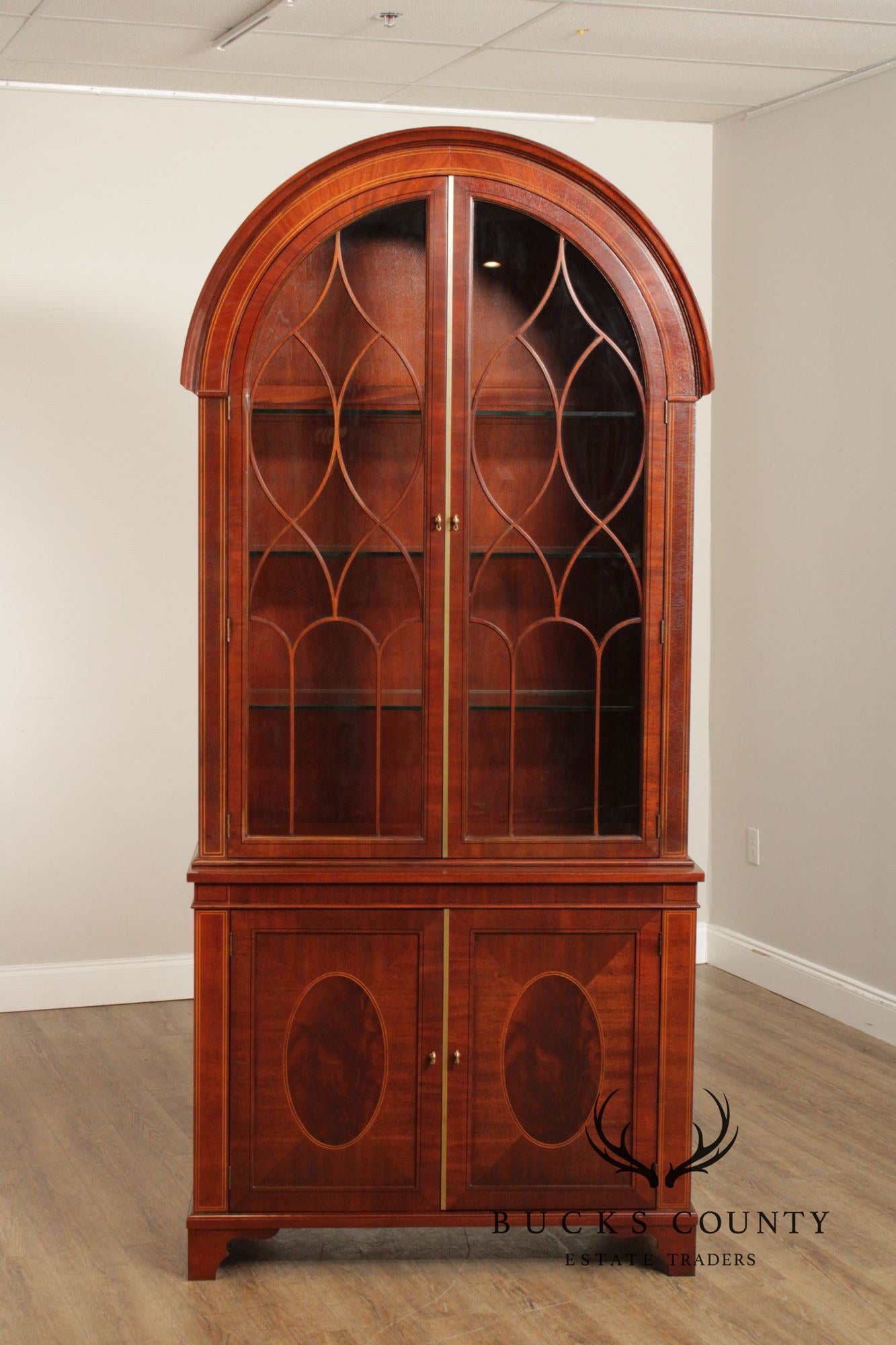 Baker Historic Charleston Pair Dome Arched Display Bookcase Cabinets