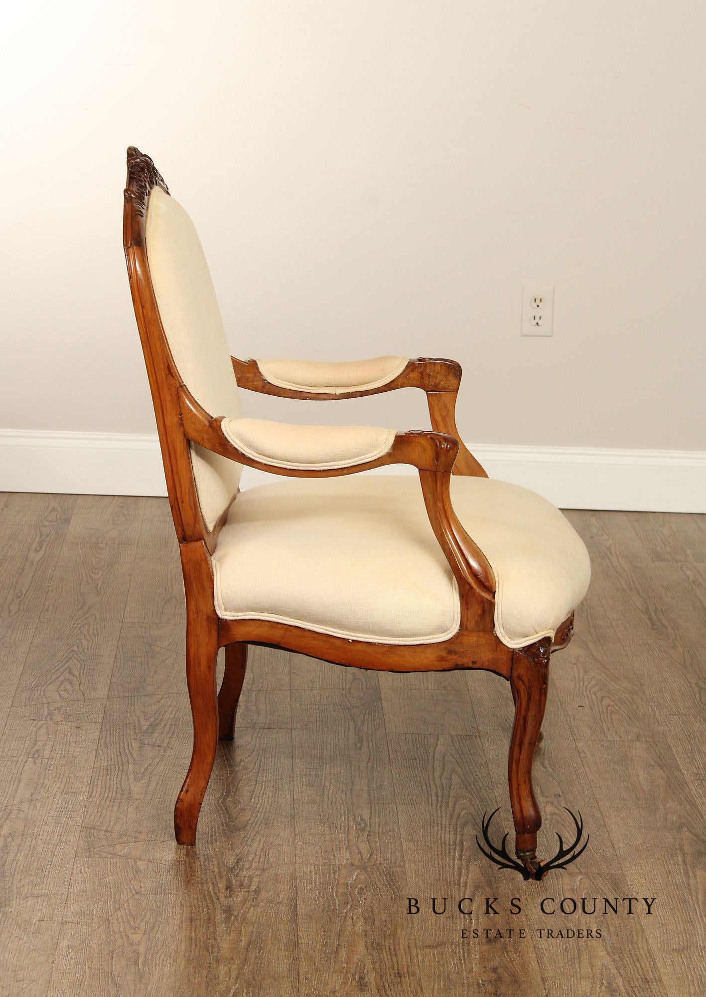 Antique French Louis XV Style Pair of Carved Walnut Fauteuil Armchairs