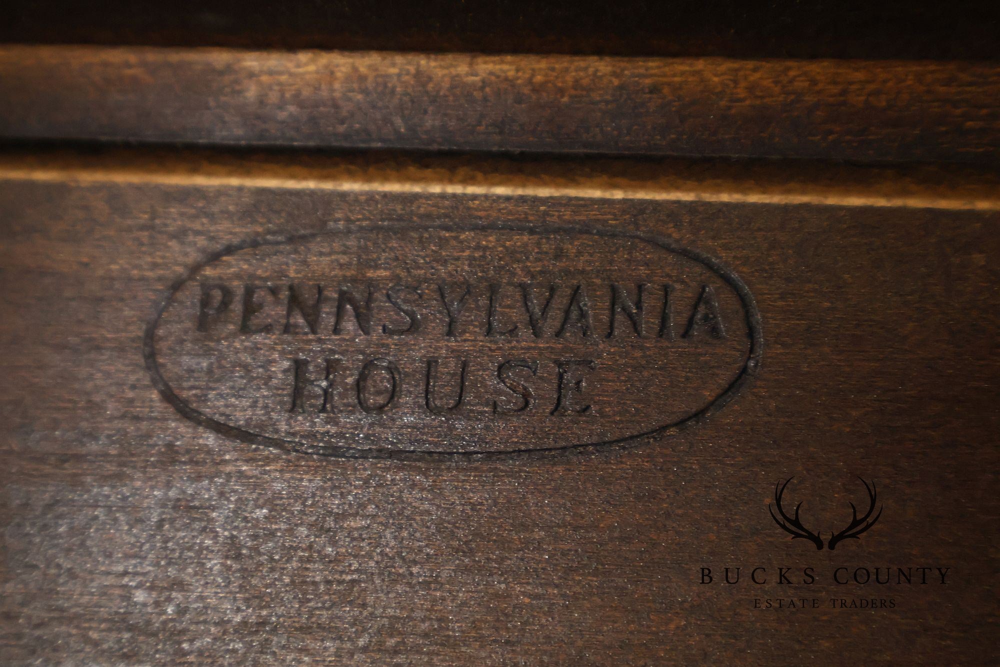 Pennsylvania House Cherry Oval Expandable Dining Table
