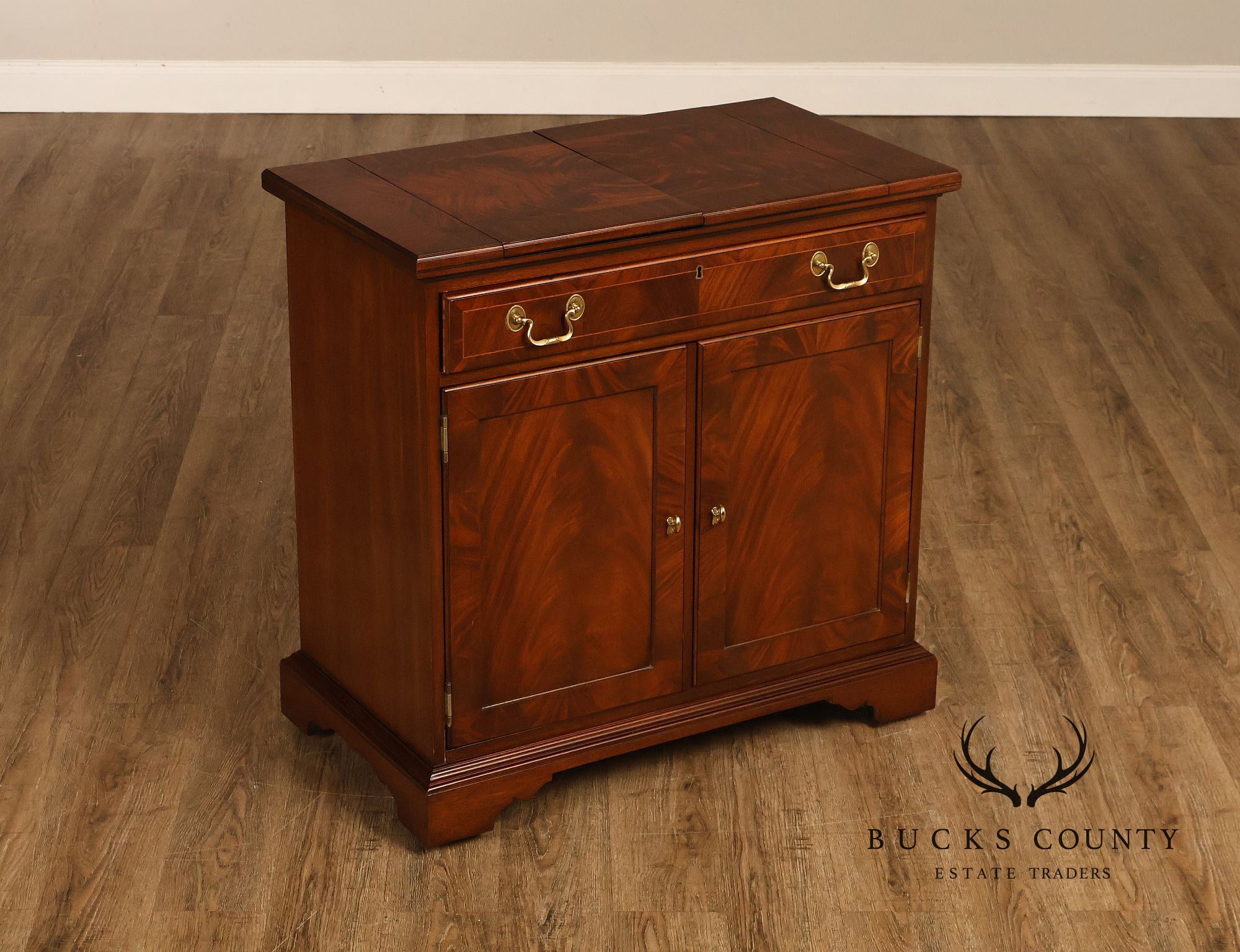 Councill Furniture Georgian Style Mahogany Flip Top Server