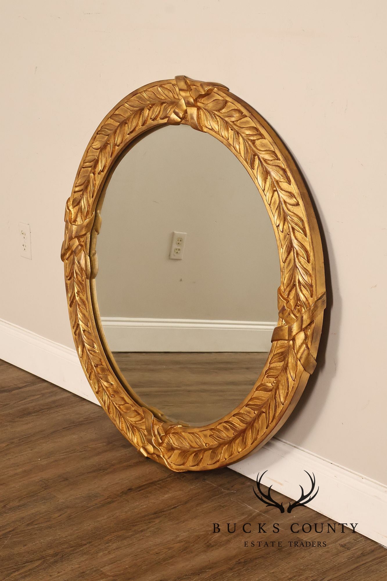 Neoclassical Style Round Giltwood Wall Mirror
