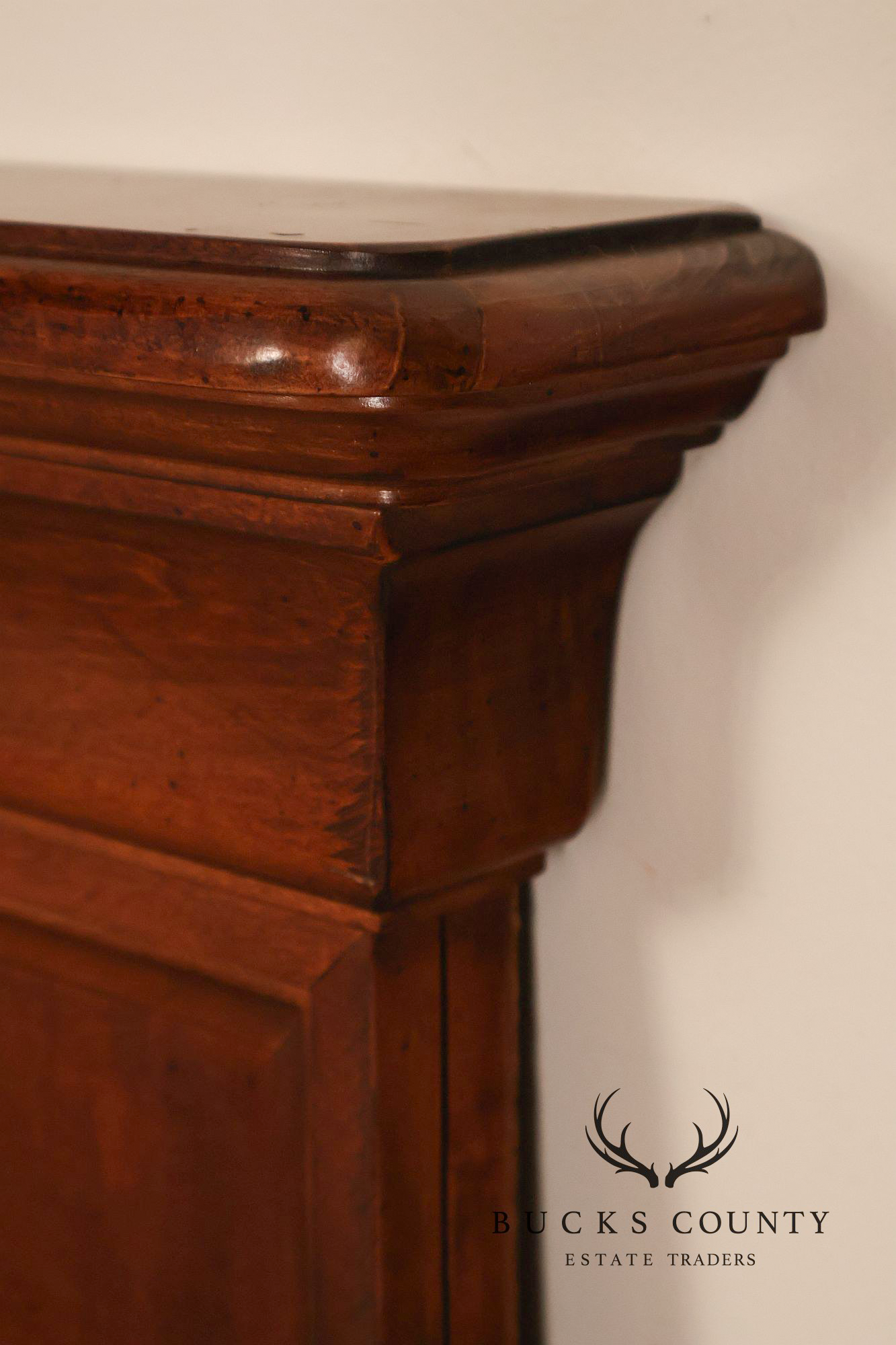 Thomasville Louis Philippe Style Arched Cherry Frame Landscape Wall Mirror