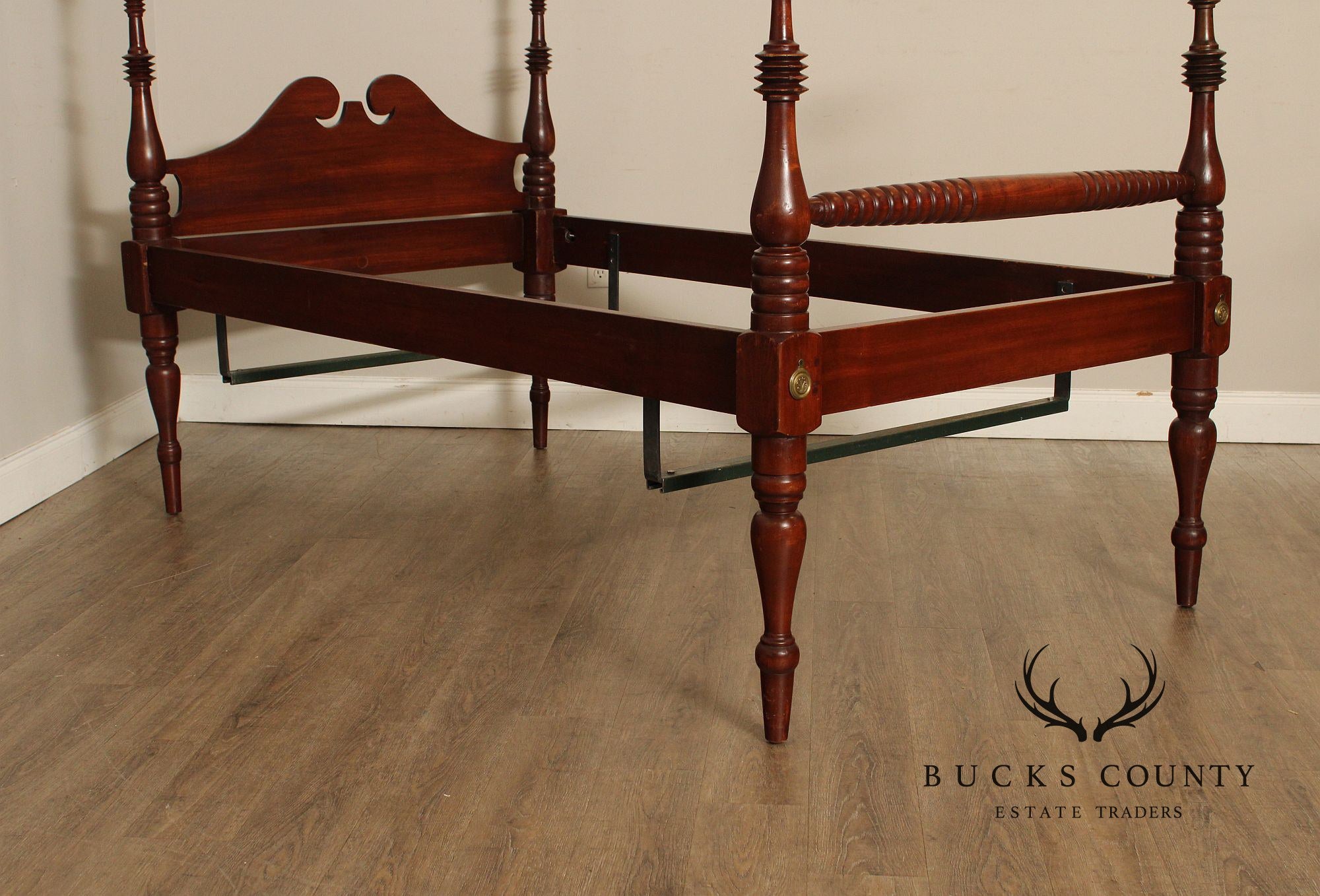 Antique Sheraton Style Pair Of Twin Poster Beds