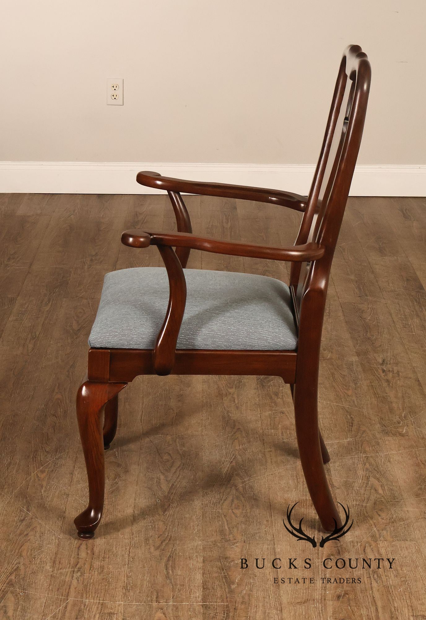 Ethan Allen Georgian Court Queen Anne Style Cherry Dining Armchair