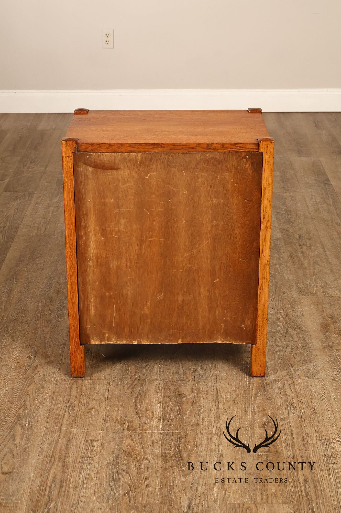 Stickley Mission Collection Pair of Oak Three-Drawer Nightstands