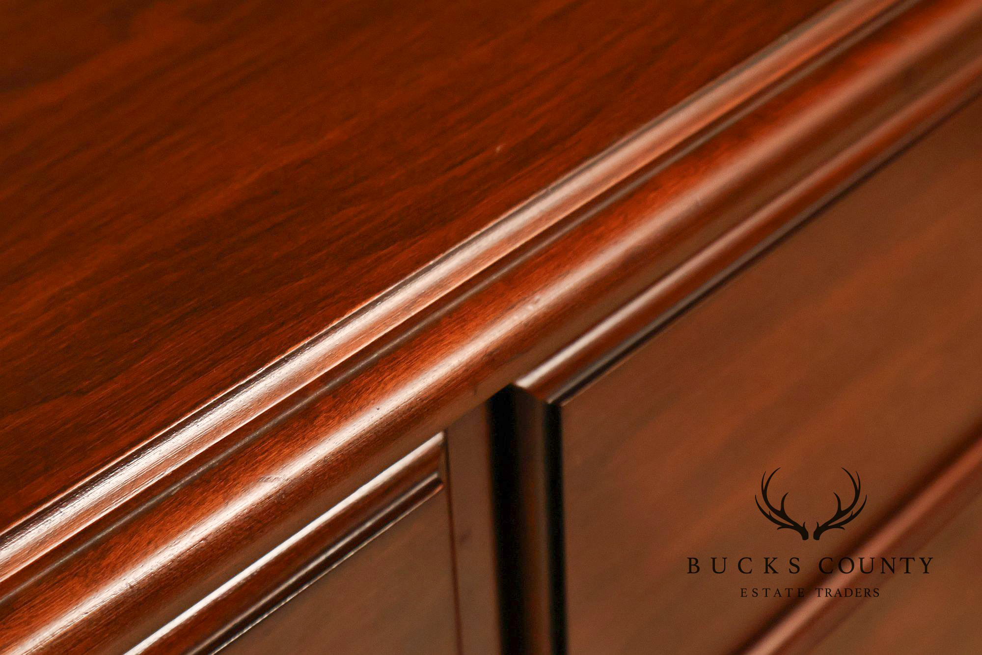 Henkel Harris Virginia Galleries Cherry 9 Drawer Dresser