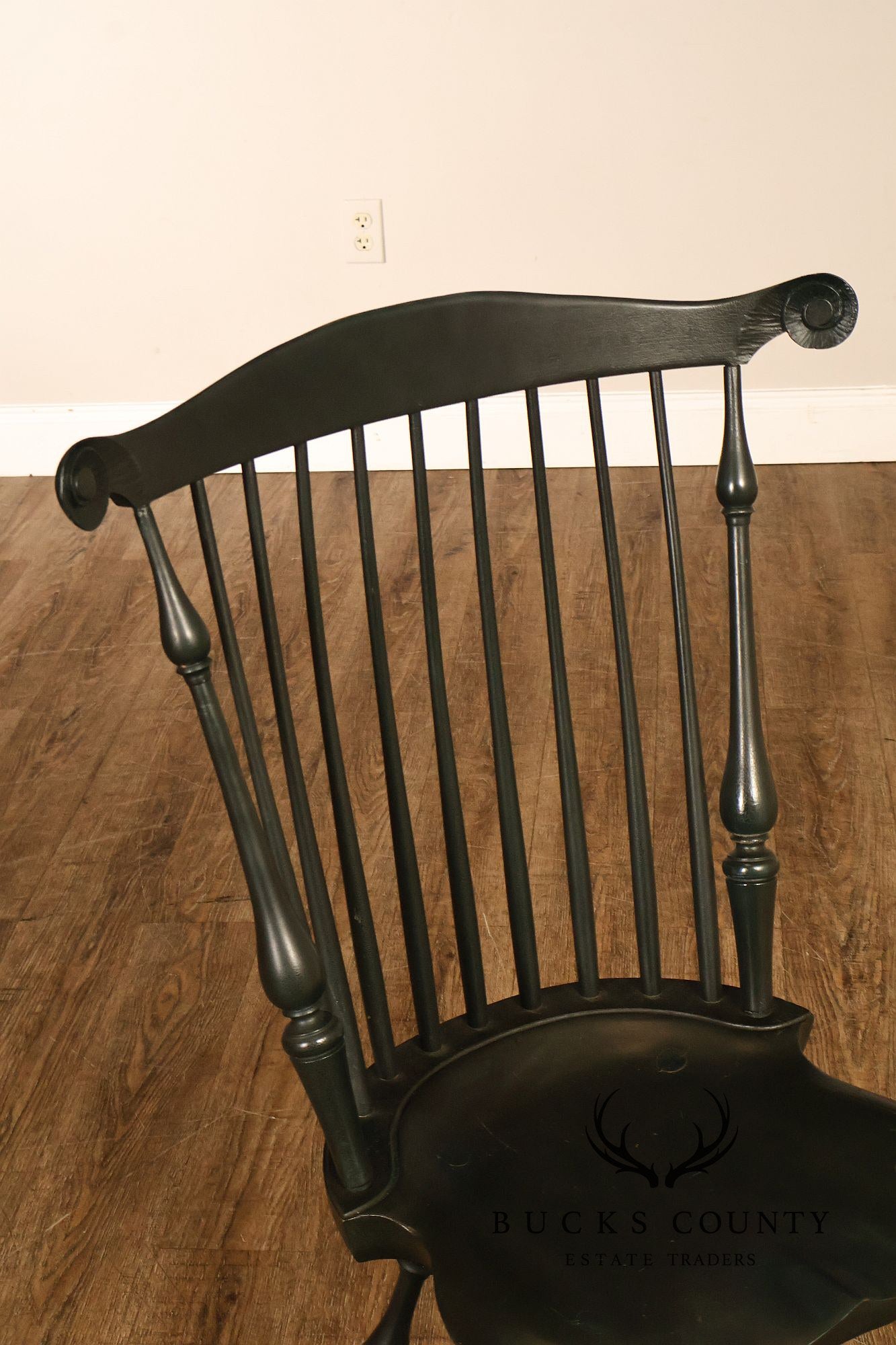 River Bend Chair Co. Set Of Eight Dark Green Painted Comb Back Windsor Dining Chairs